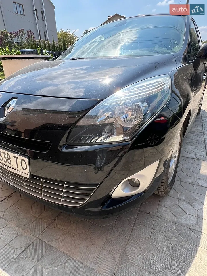 2011 Renault Scenic - мініатюра 16