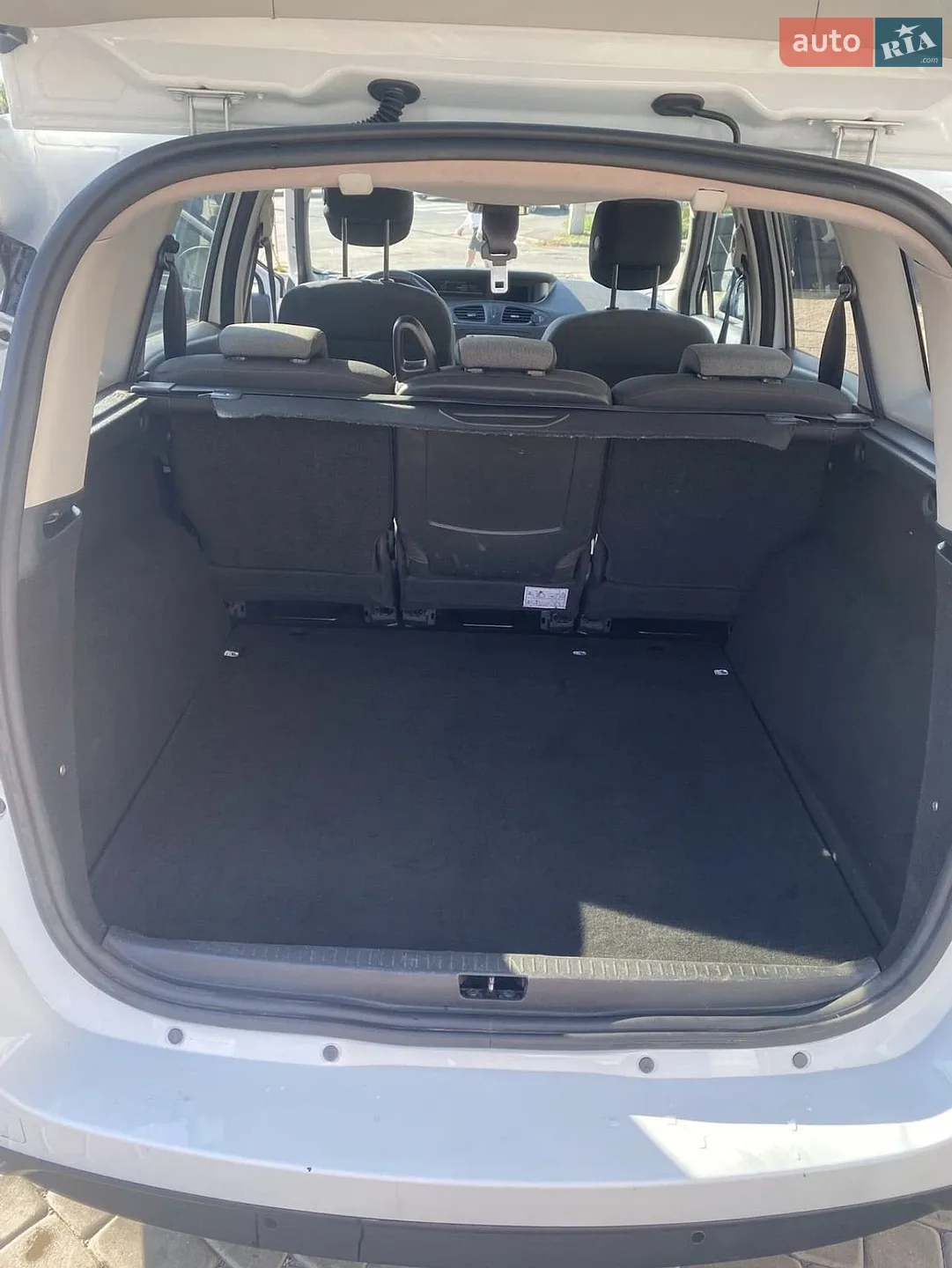 2014 Renault Scenic - мініатюра 7
