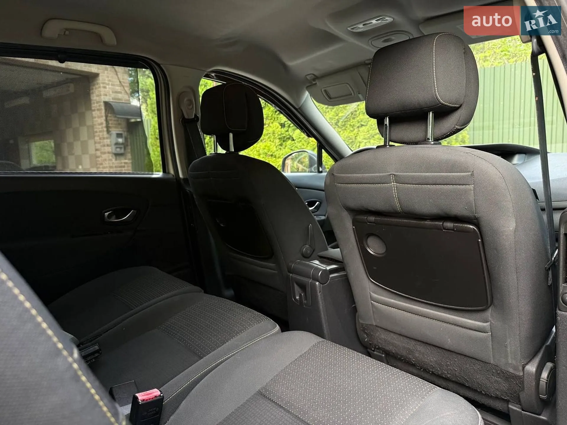 2010 Renault Scenic - мініатюра 24