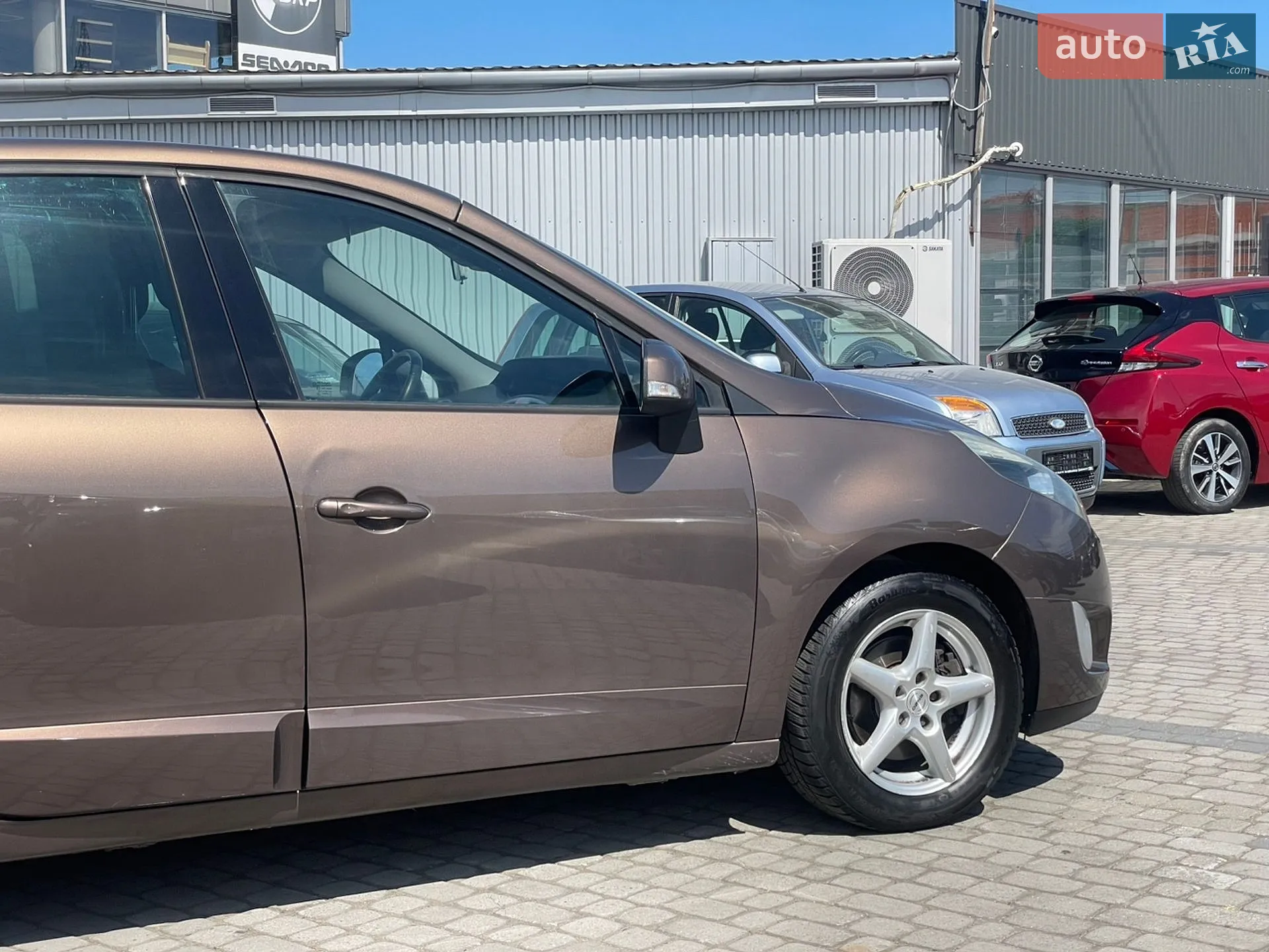 2010 Renault Scenic - мініатюра 9