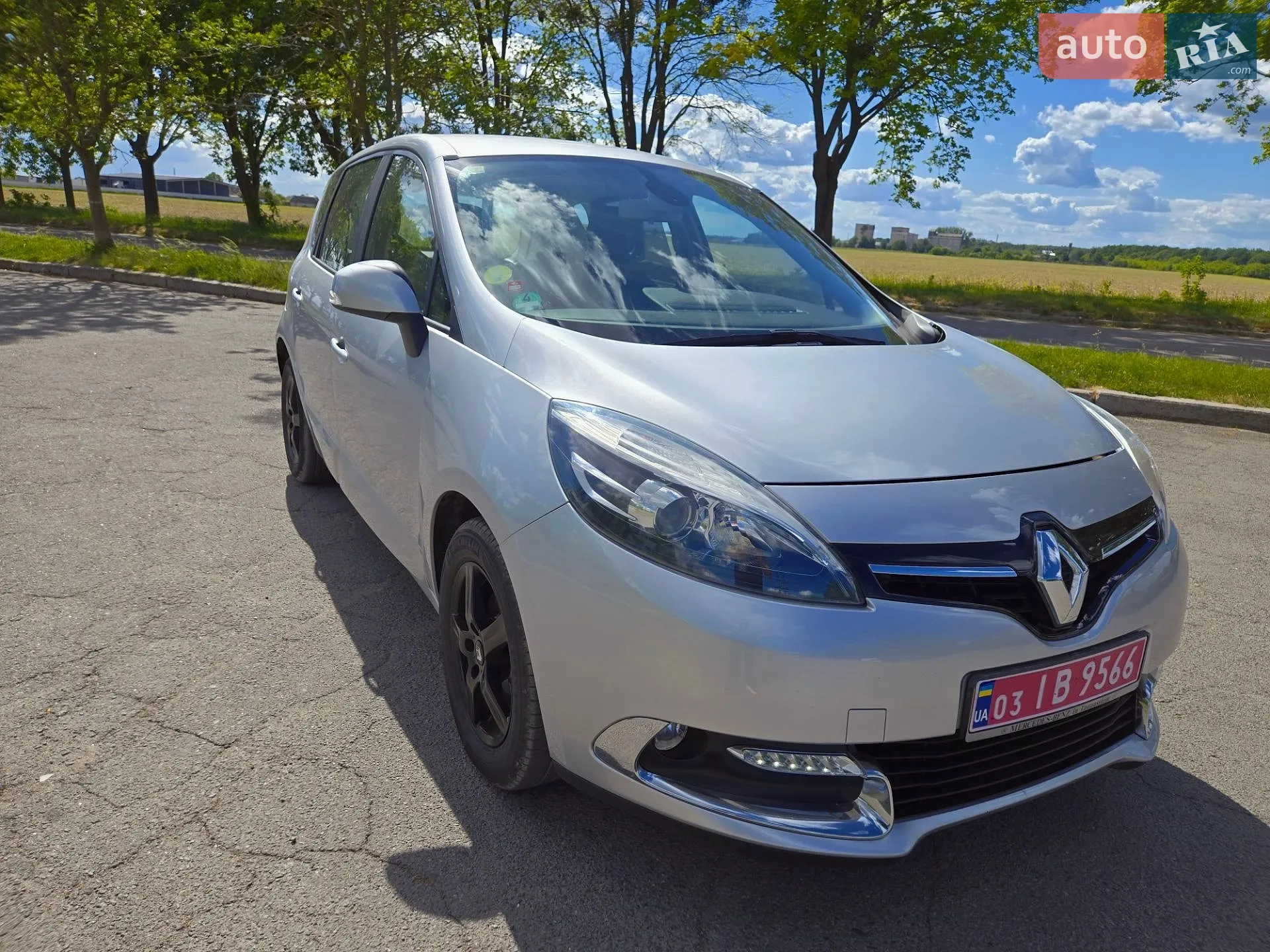 2014 Renault Scenic - фото 1