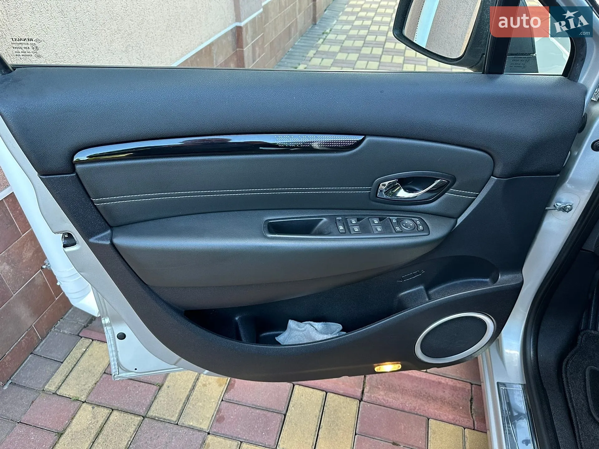 2012 Renault Scenic - мініатюра 19