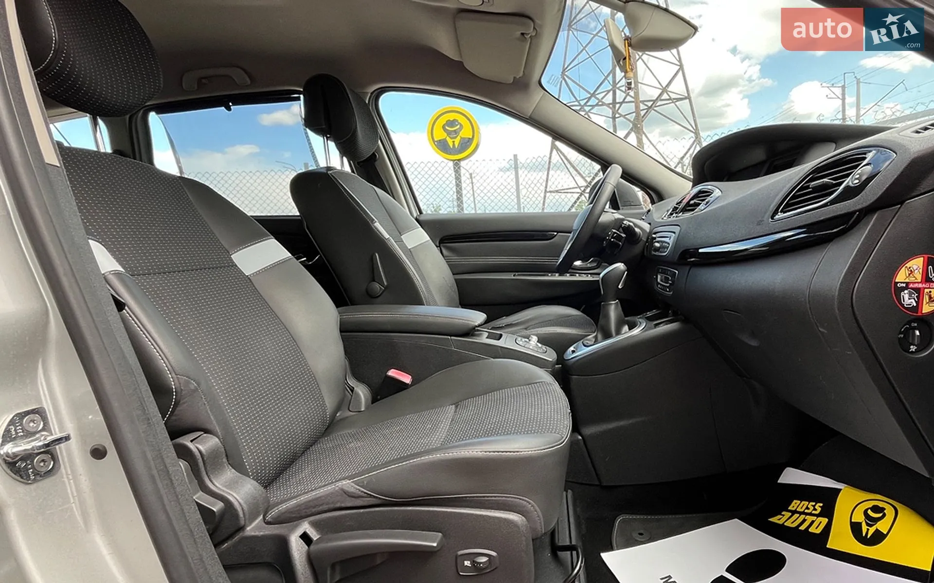 2011 Renault Scenic - мініатюра 21