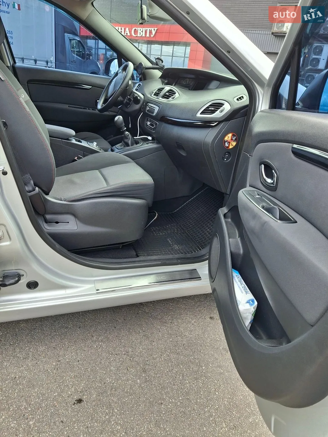 2012 Renault Scenic - мініатюра 12