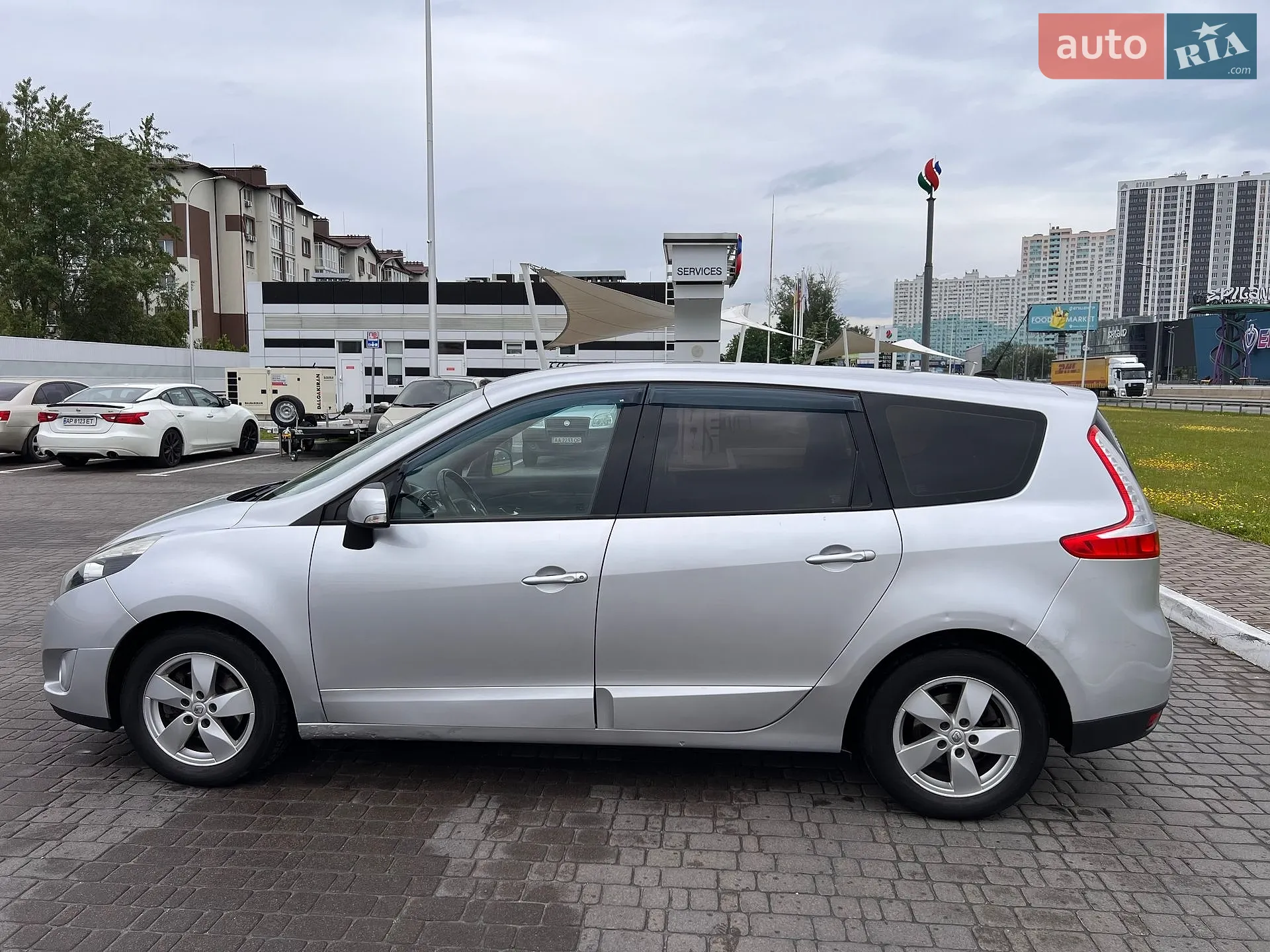 2011 Renault Scenic - мініатюра 7