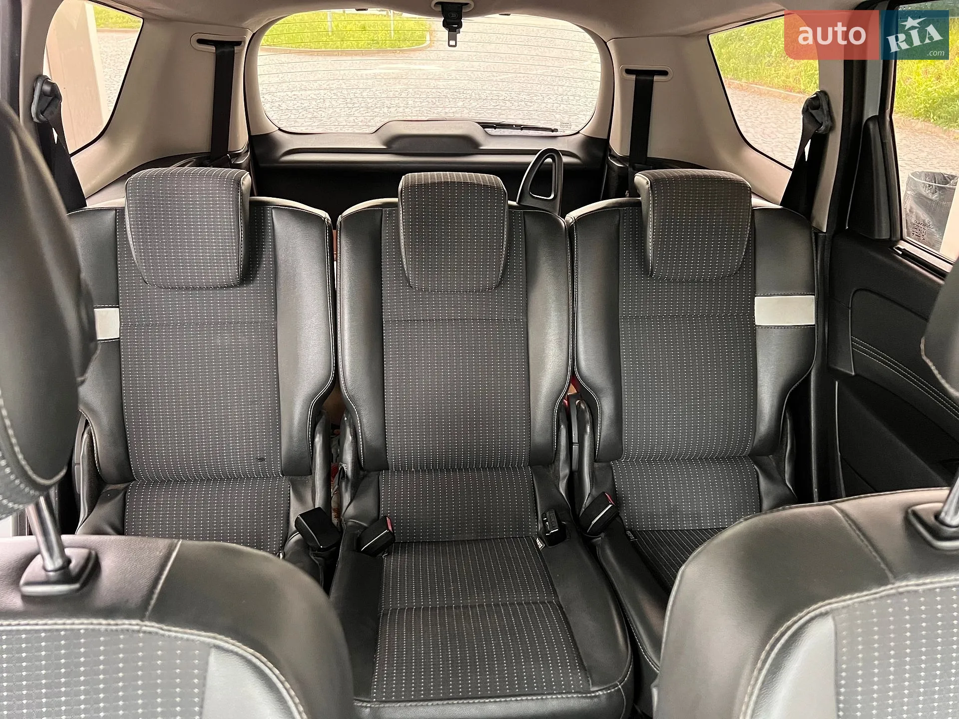 2011 Renault Scenic - мініатюра 27