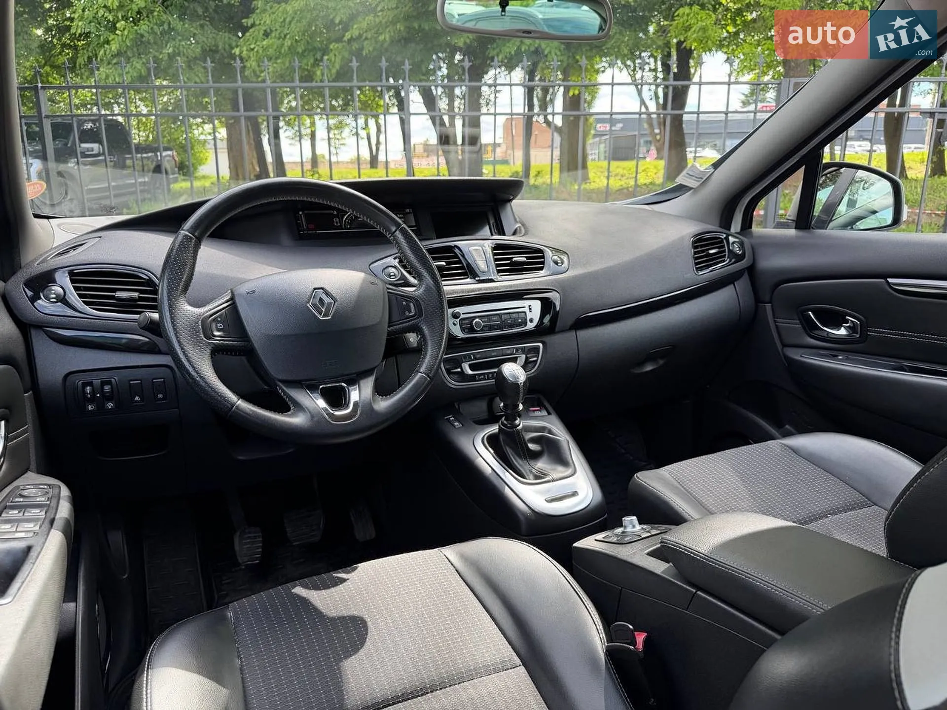 2013 Renault Scenic - мініатюра 28