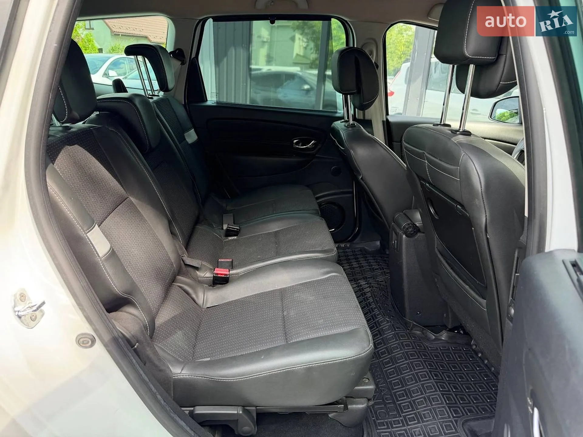 2013 Renault Scenic - мініатюра 25