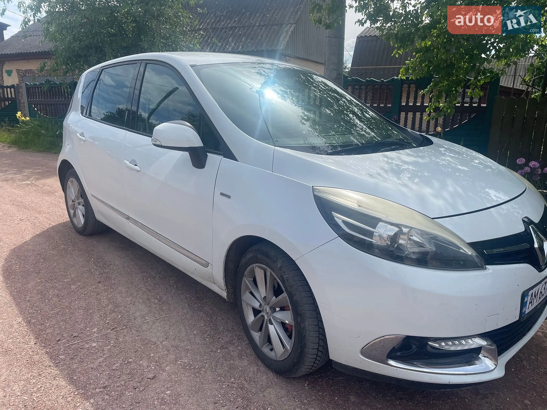 2012 Renault Scenic - мініатюра 2