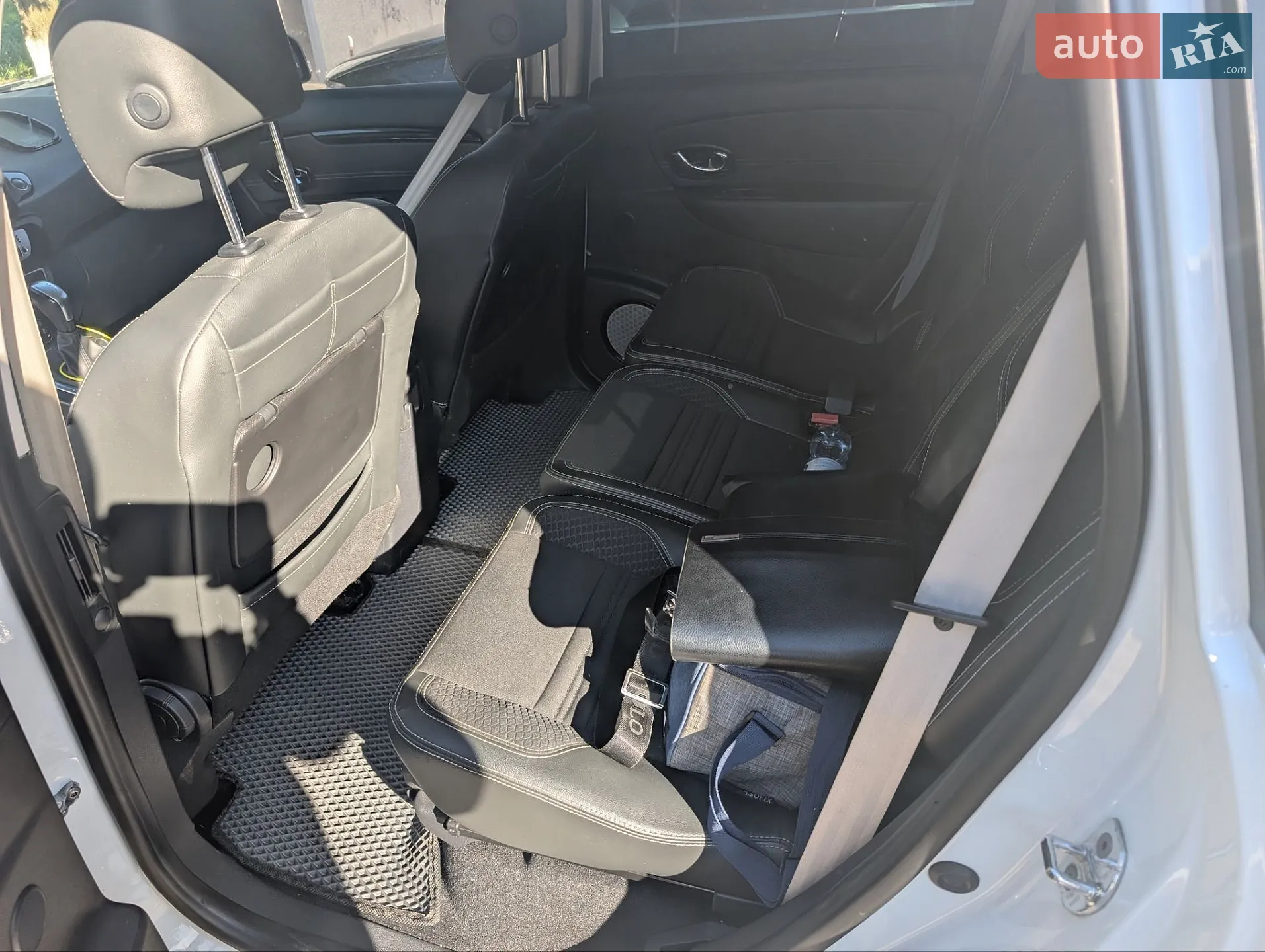 2014 Renault Scenic - мініатюра 40