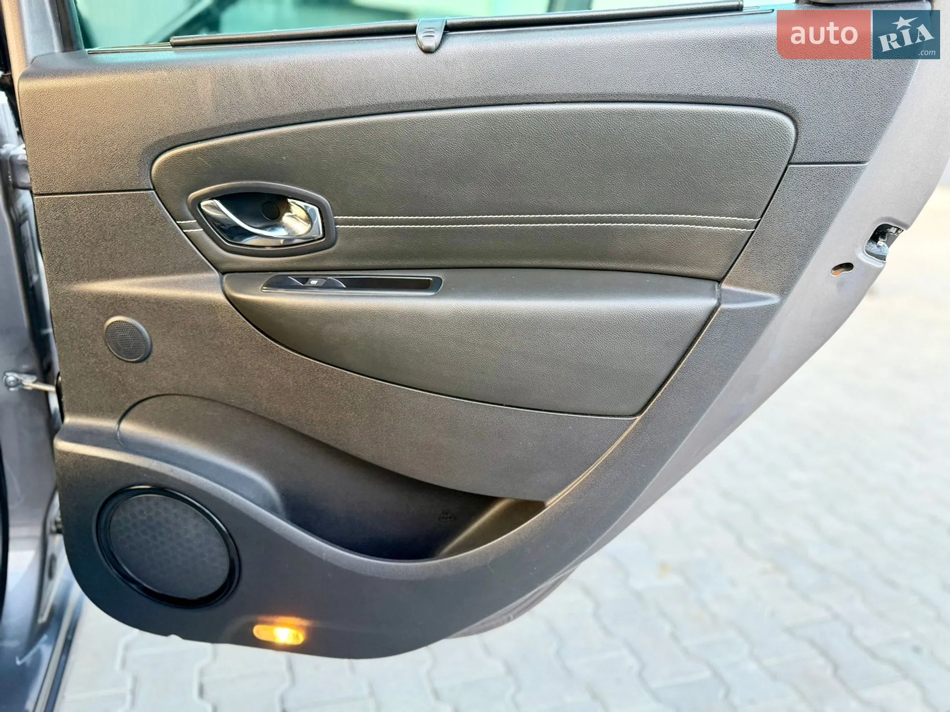 2014 Renault Scenic - мініатюра 33