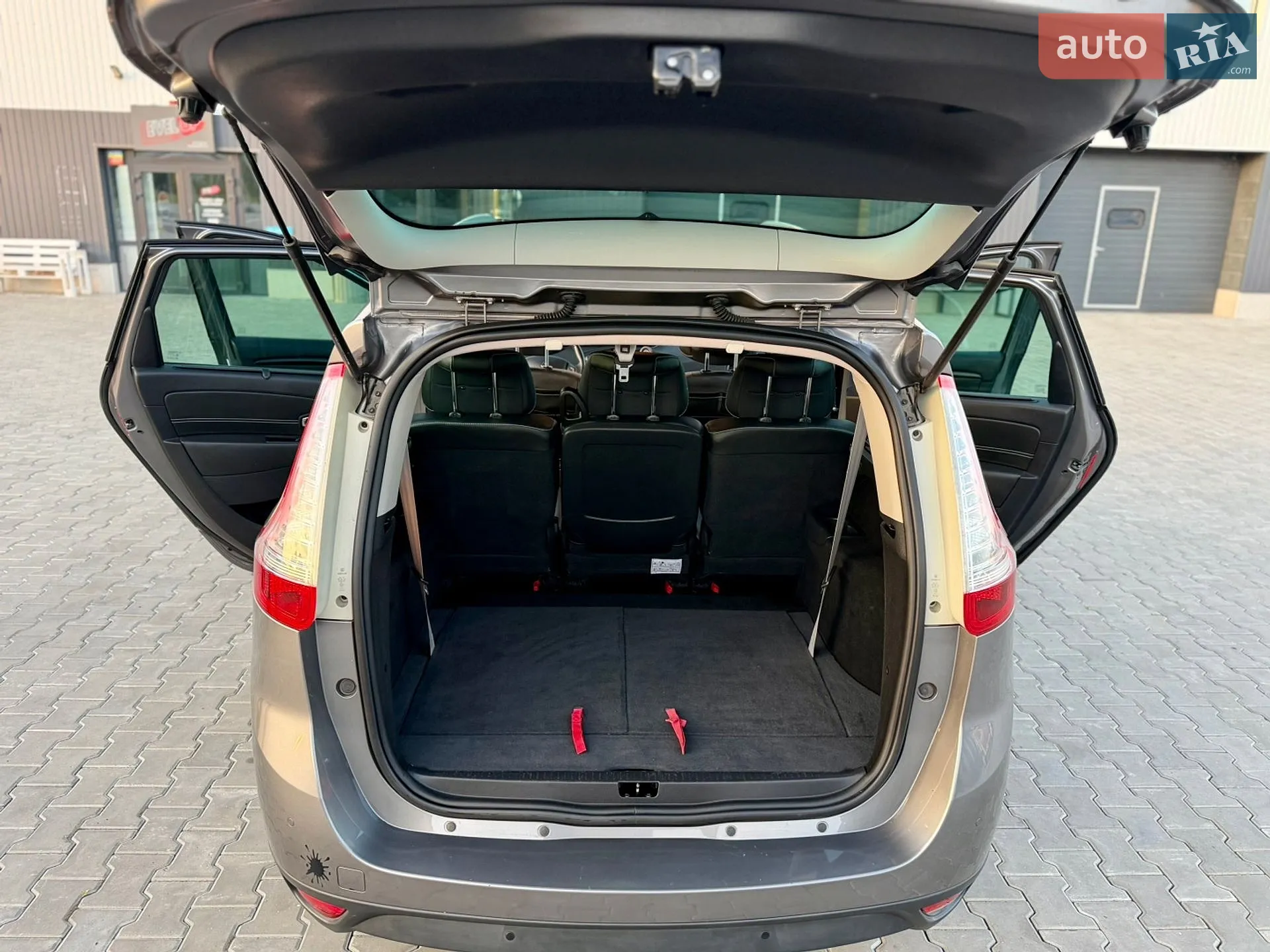 2014 Renault Scenic - мініатюра 17