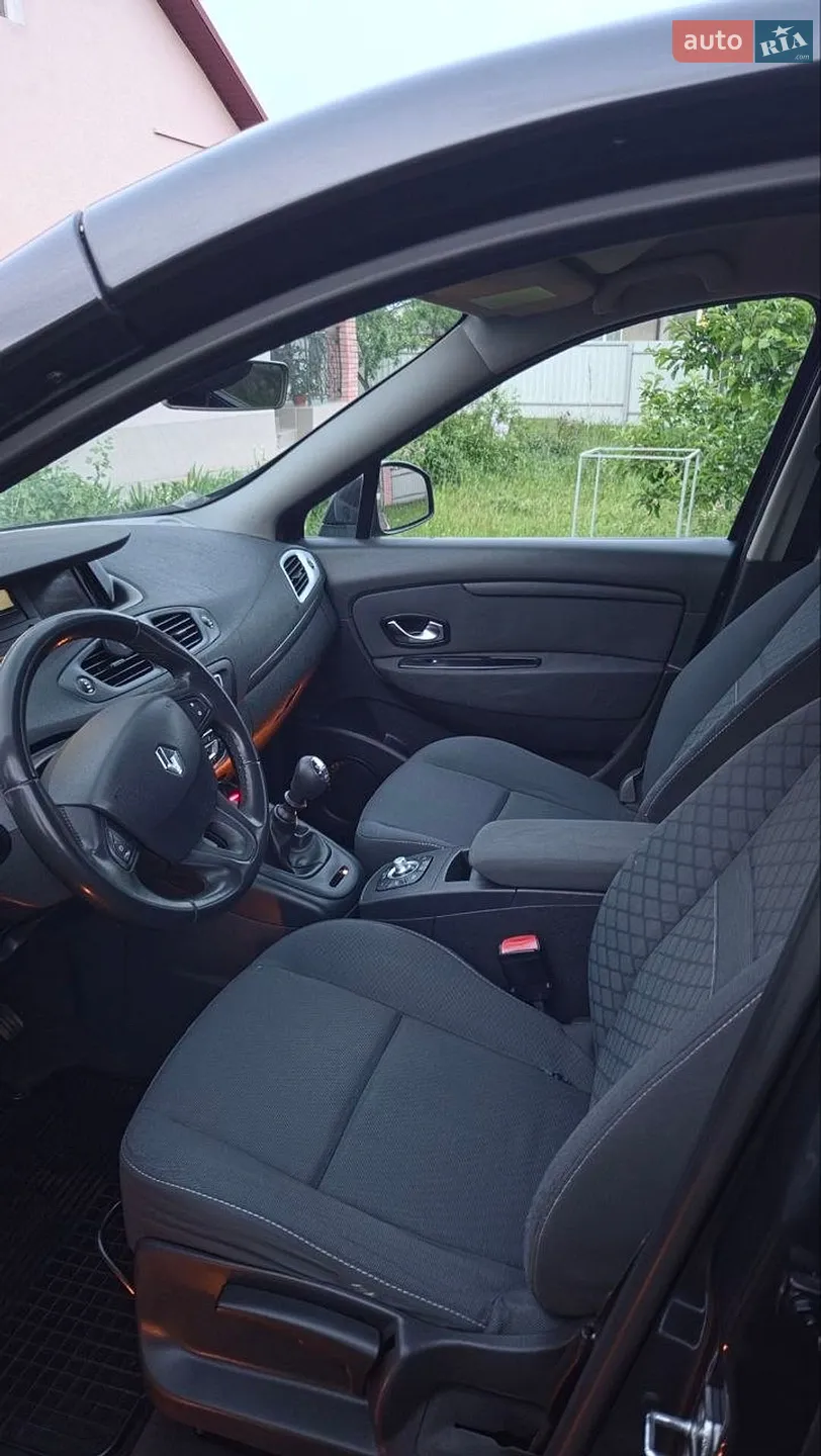 2010 Renault Scenic - мініатюра 9