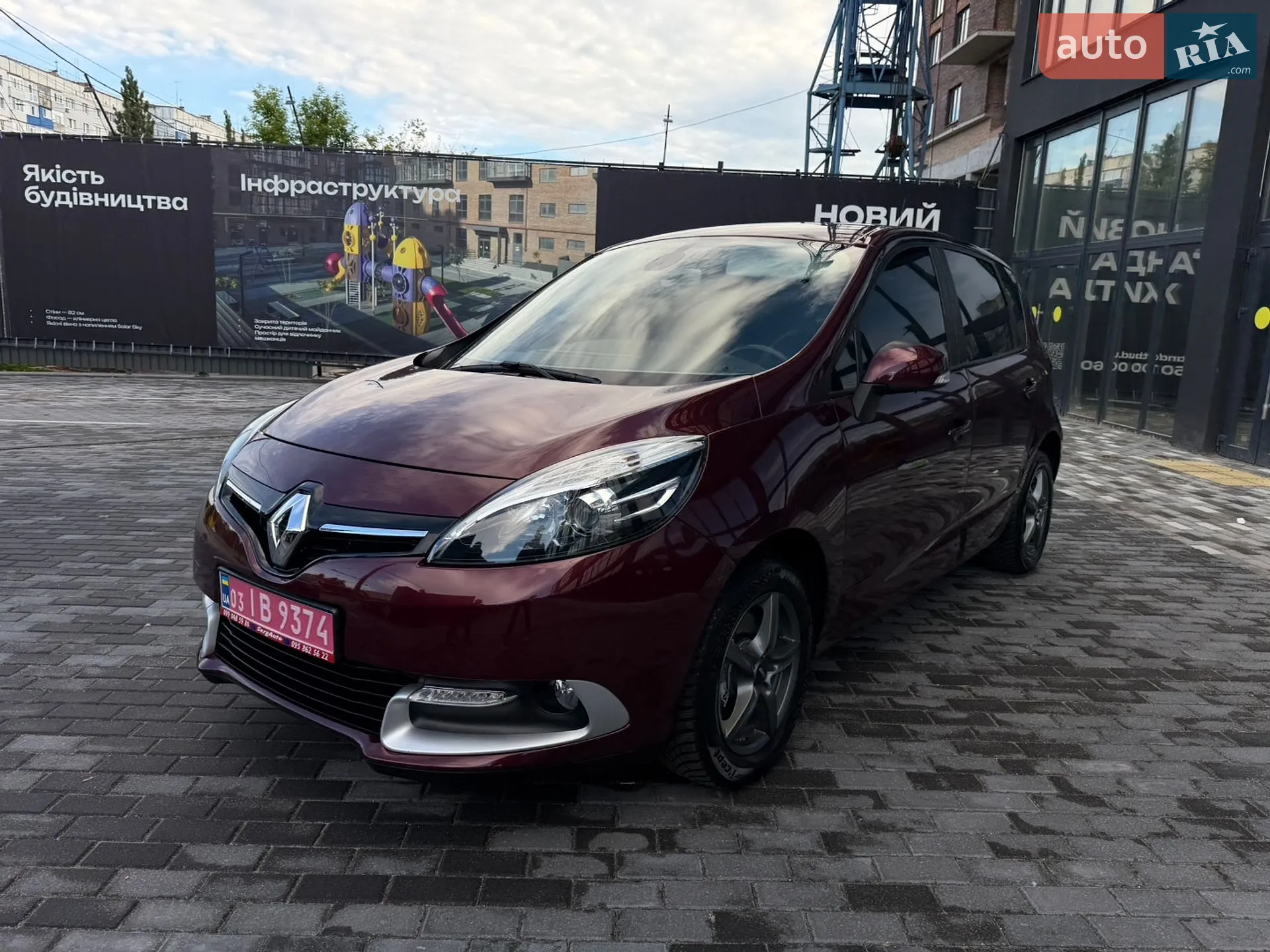 2014 Renault Scenic - мініатюра 8