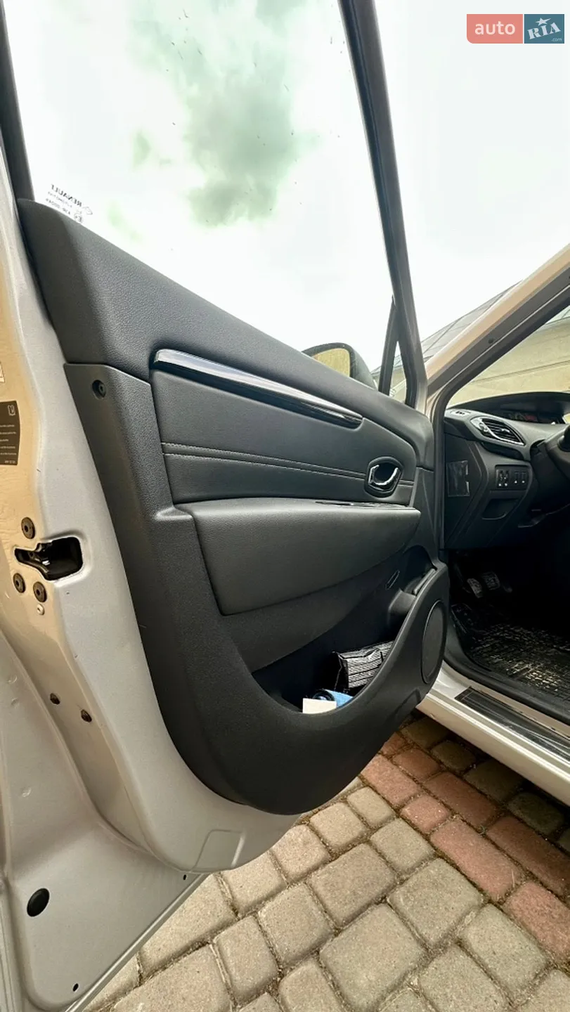 2013 Renault Scenic - мініатюра 18