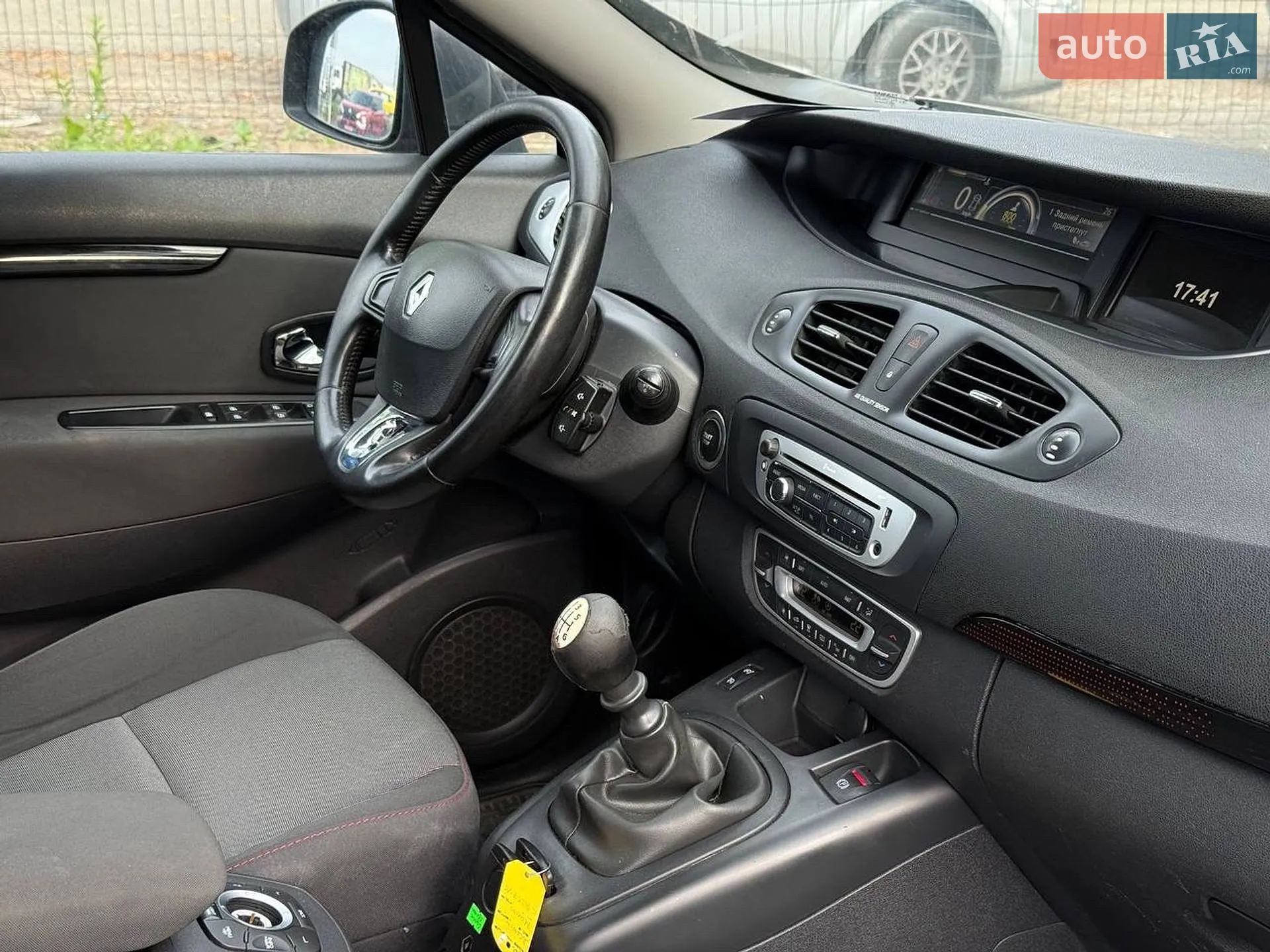 2013 Renault Scenic - мініатюра 18