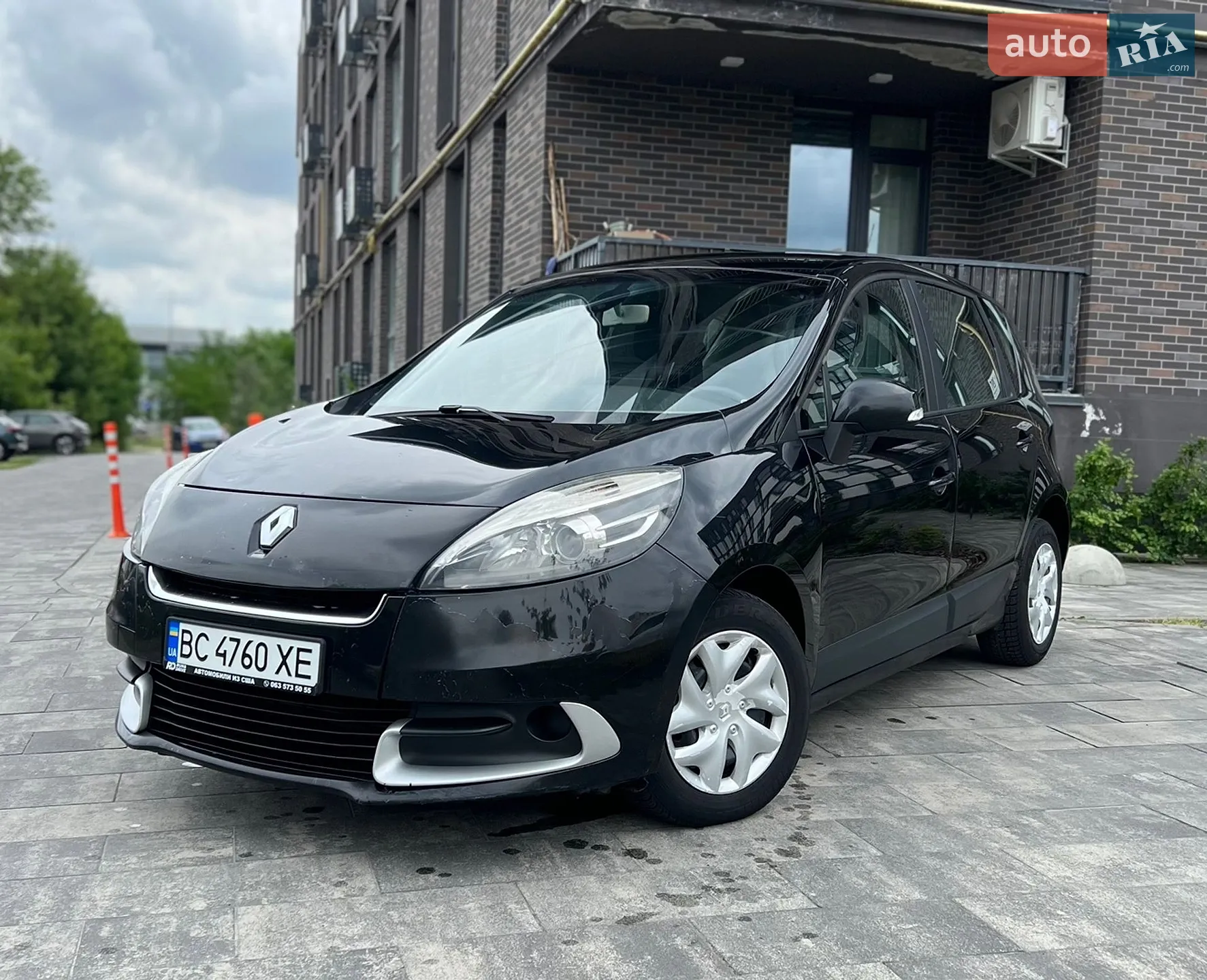 2012 Renault Scenic - фото 1