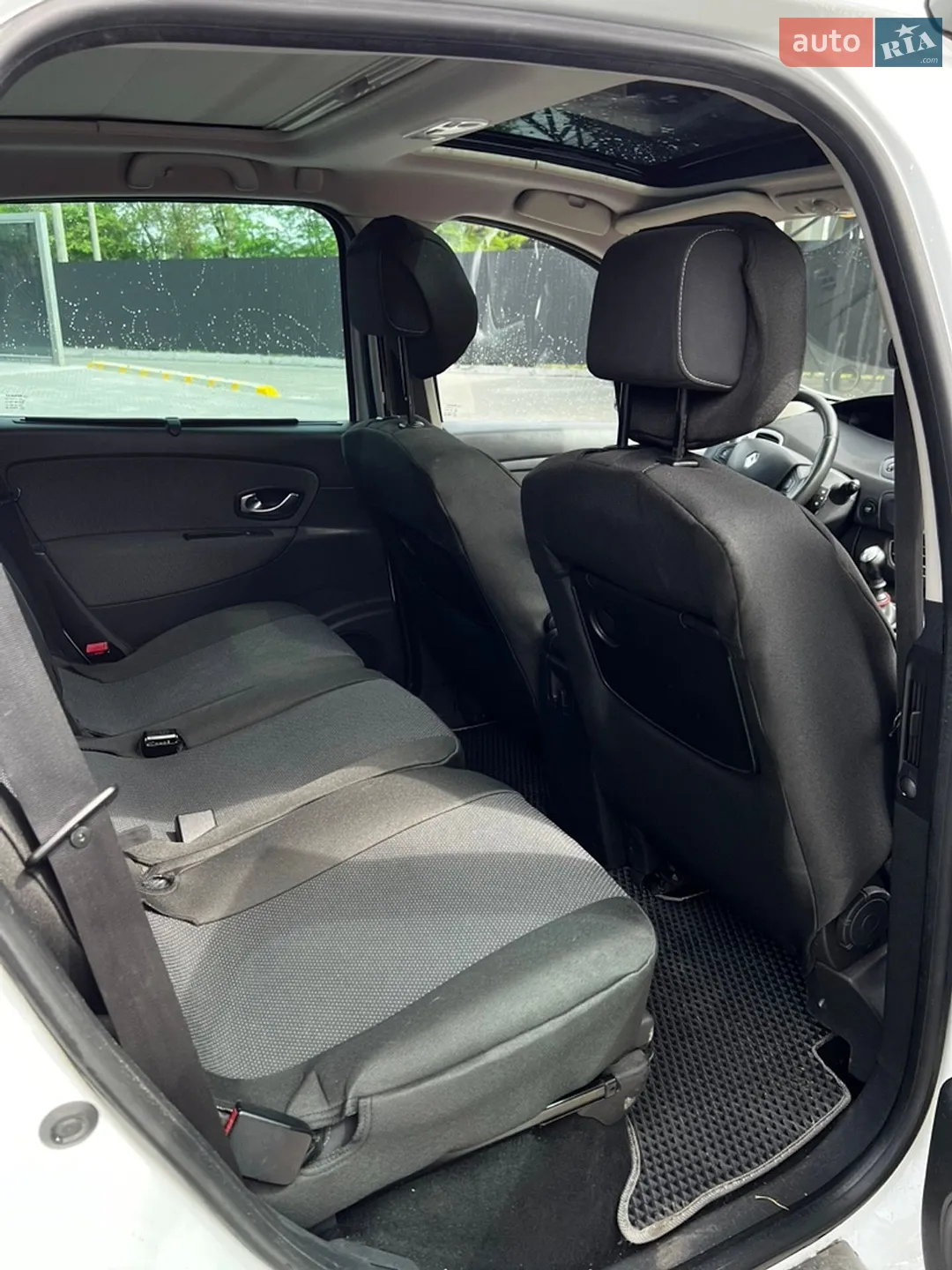 2011 Renault Scenic - мініатюра 10