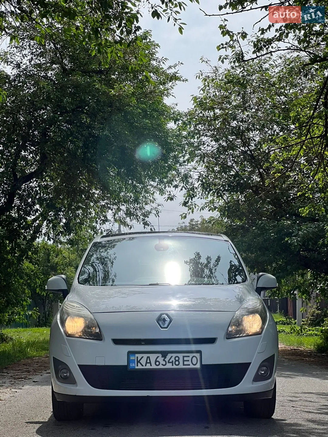 2011 Renault Scenic - мініатюра 17