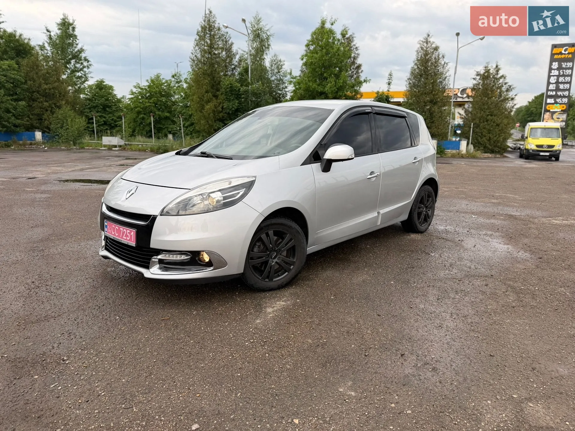 2012 Renault Scenic - мініатюра 12