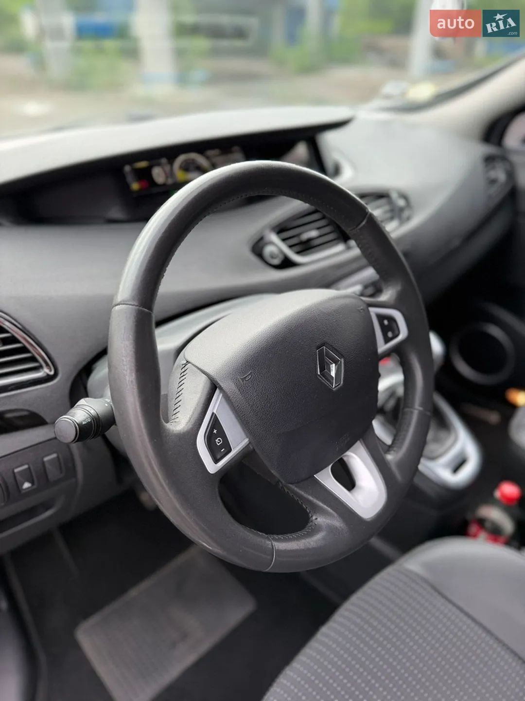 2012 Renault Scenic - мініатюра 18