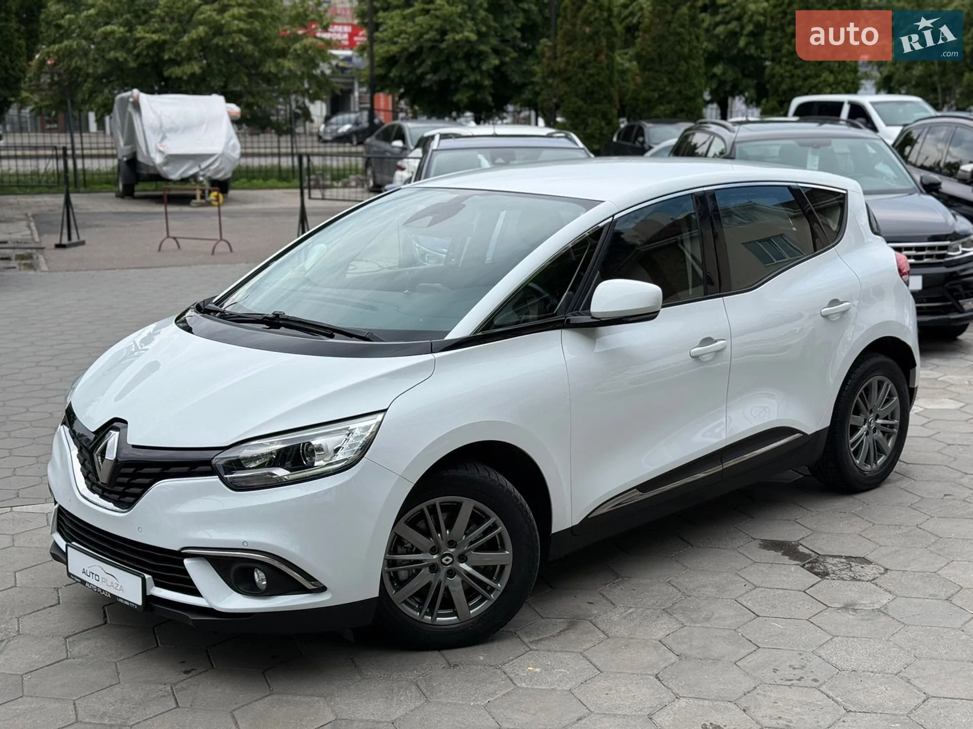 2016 Renault Scenic - мініатюра 8