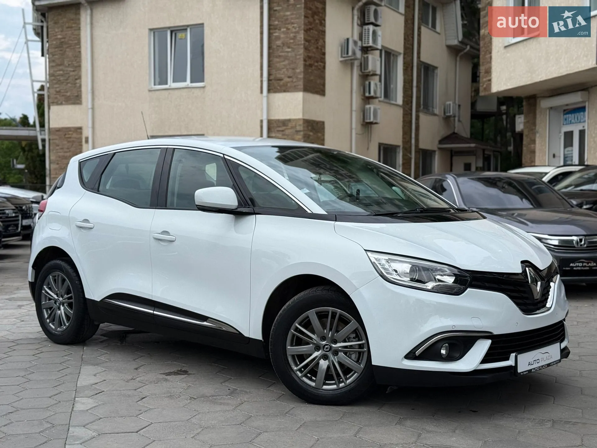 2016 Renault Scenic - мініатюра 17