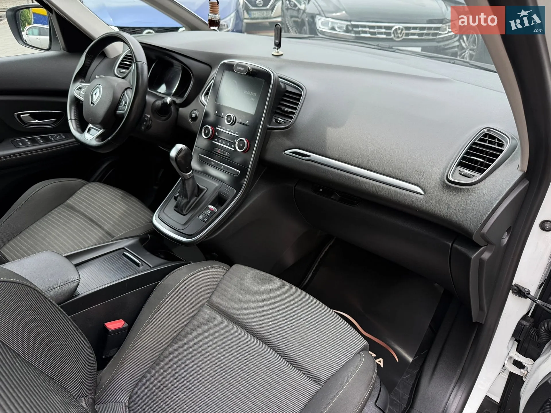 2016 Renault Scenic - мініатюра 39