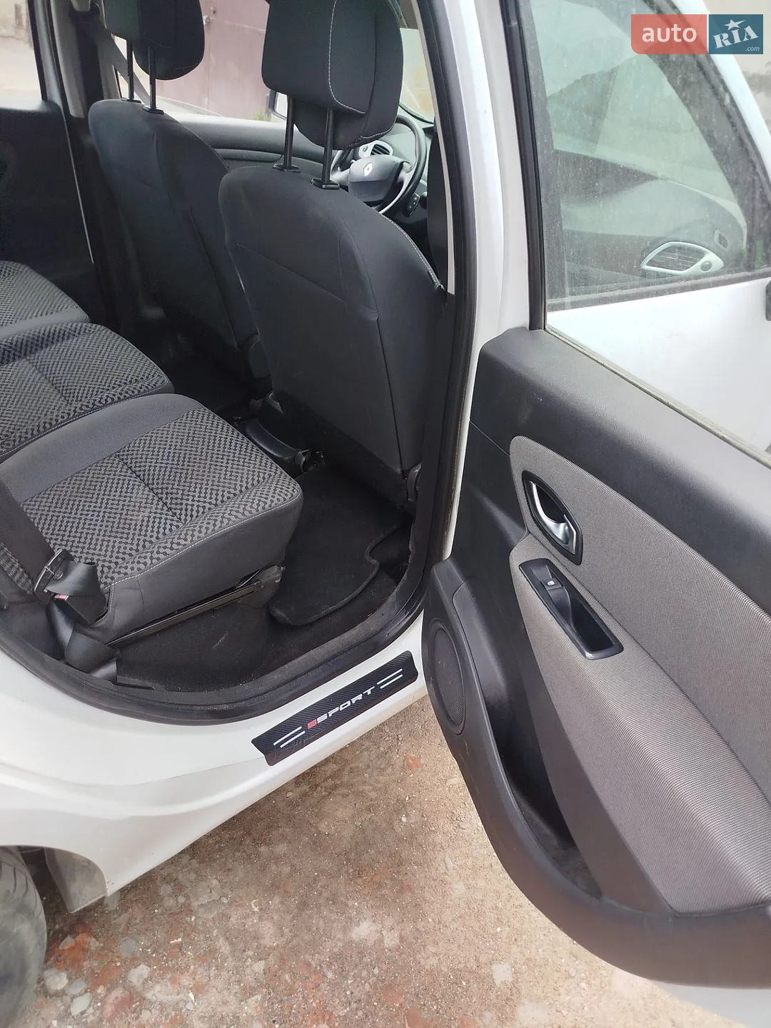 2011 Renault Scenic - мініатюра 11