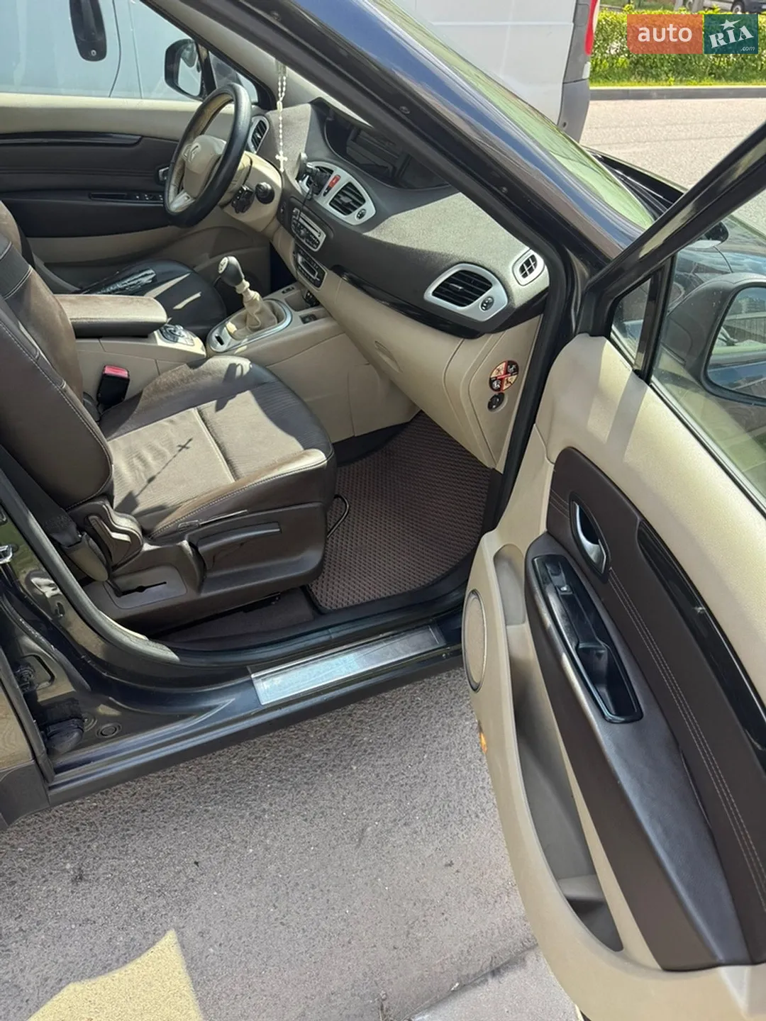 2010 Renault Scenic - мініатюра 7