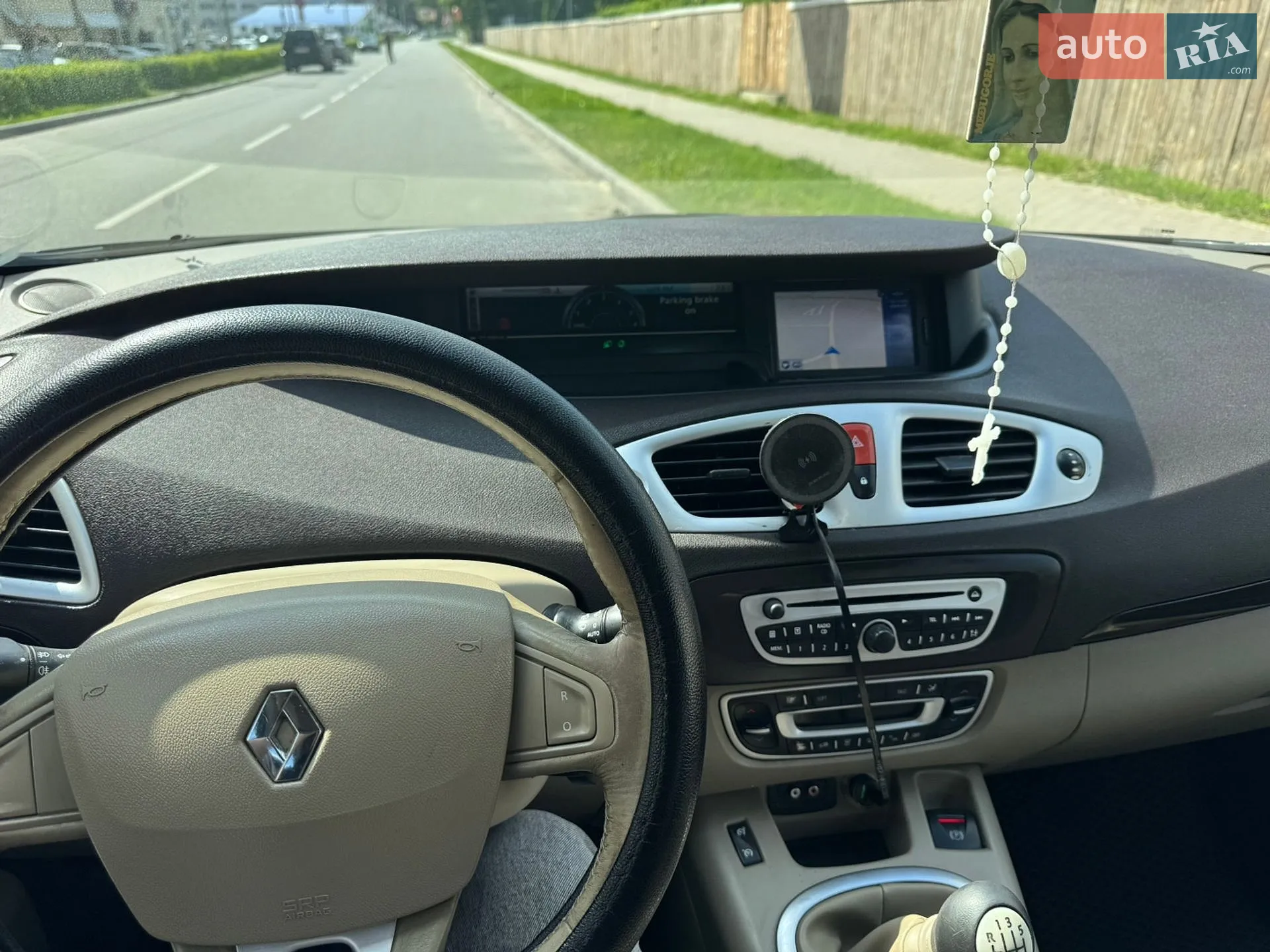 2010 Renault Scenic - мініатюра 16
