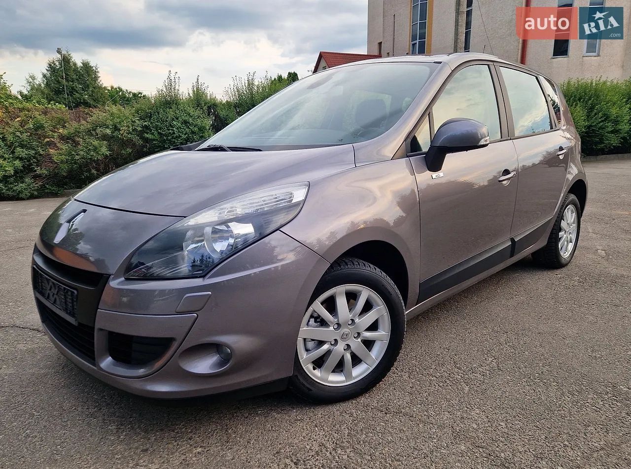 2010 Renault Scenic - мініатюра 16
