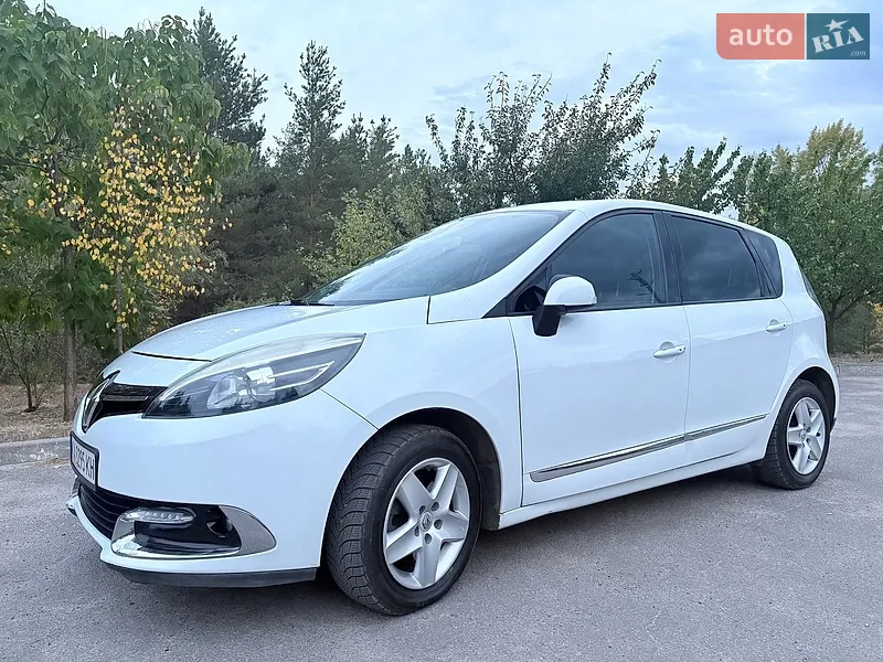 Renault Scenic 2015