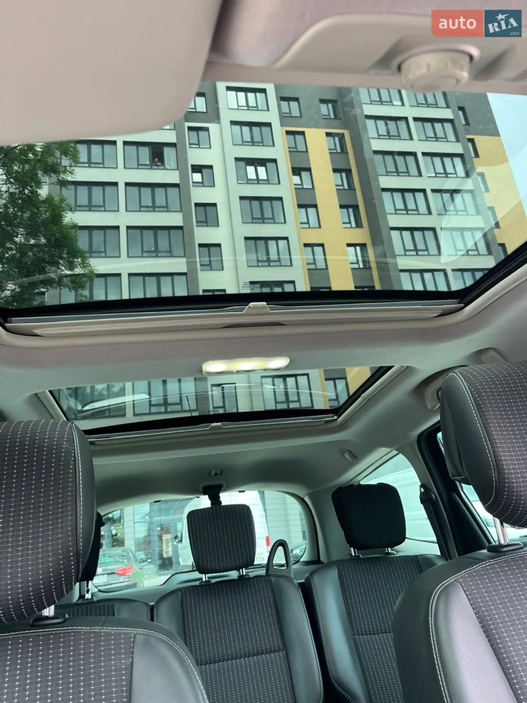 2012 Renault Scenic - мініатюра 8