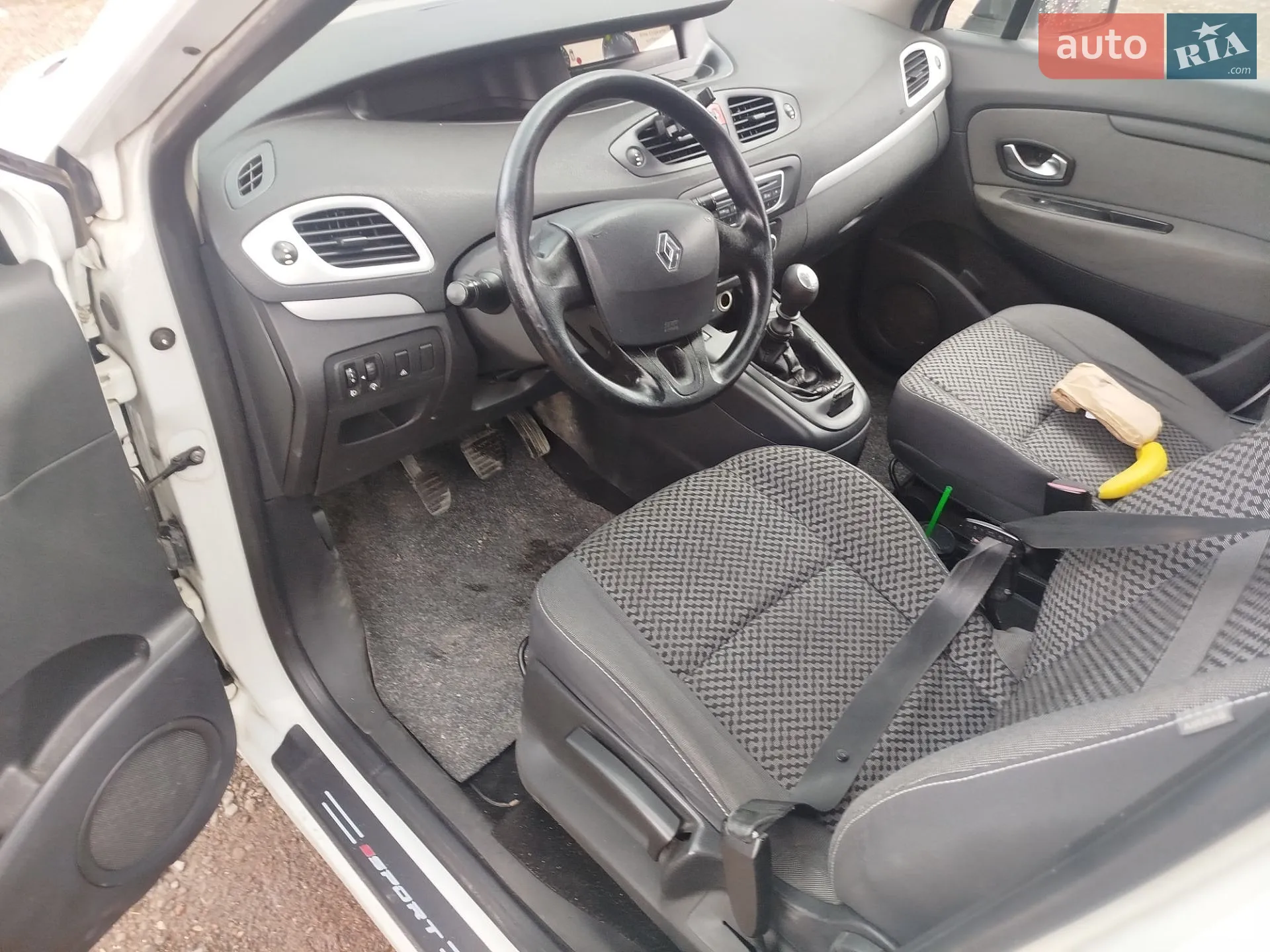 2011 Renault Scenic - мініатюра 14
