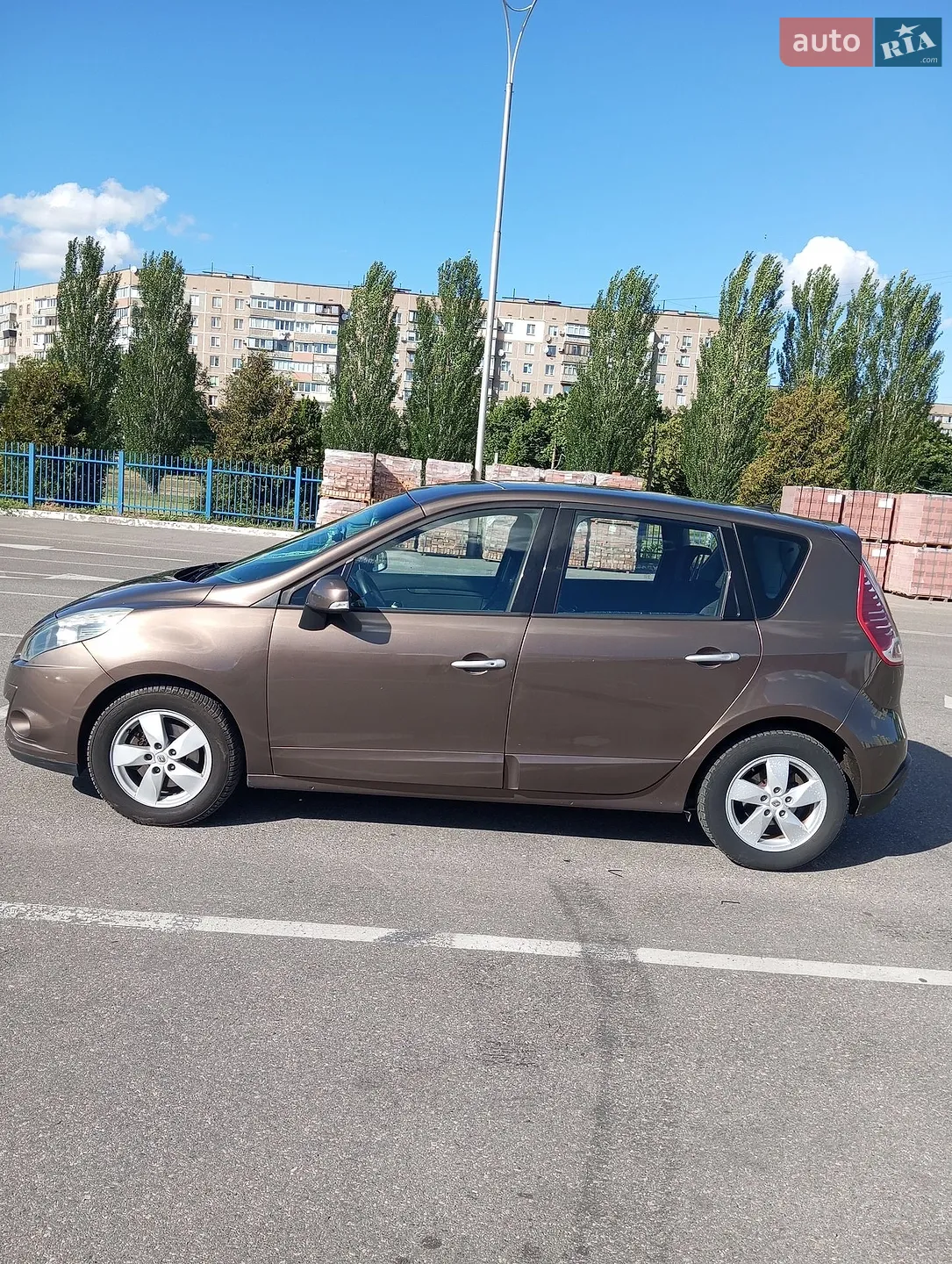 2010 Renault Scenic - мініатюра 19