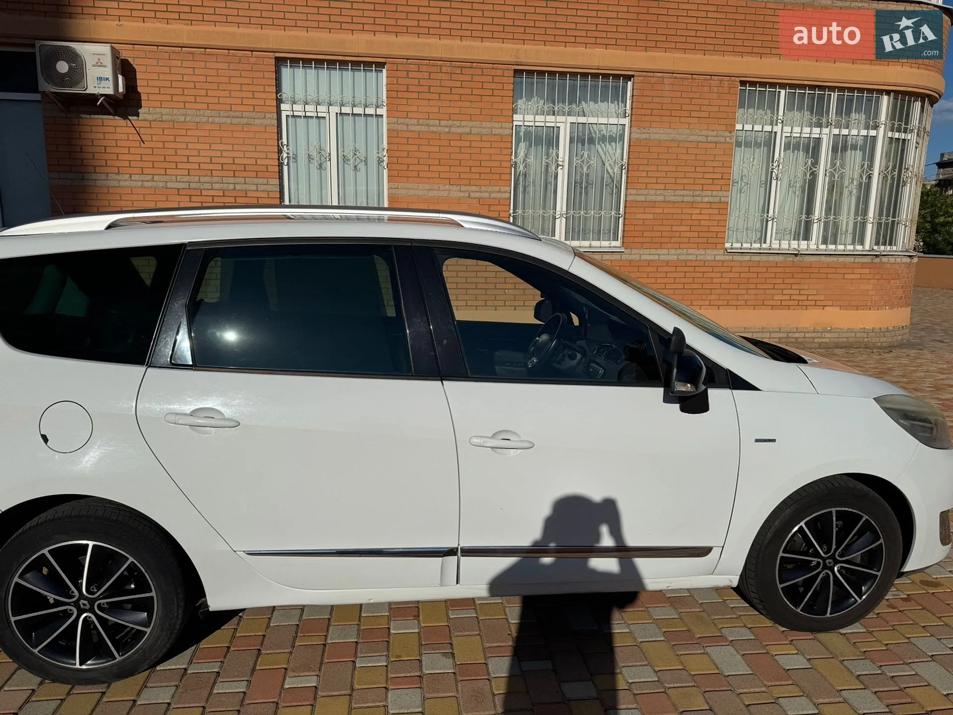 2013 Renault Scenic - мініатюра 2