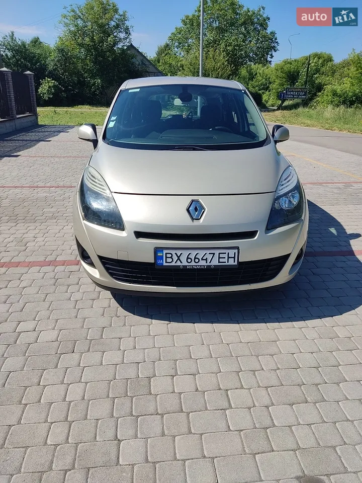 2010 Renault Scenic - мініатюра 19