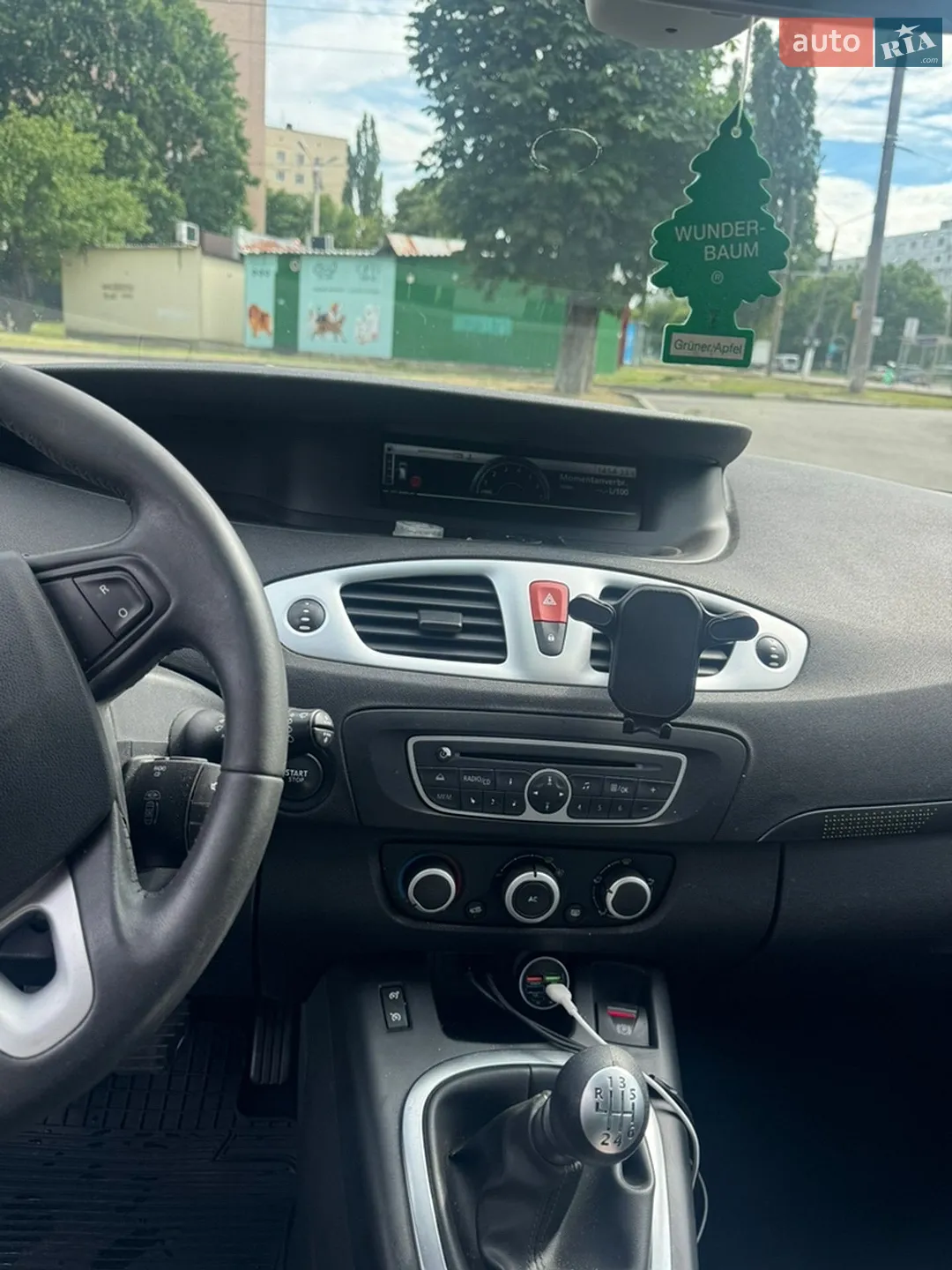 2010 Renault Scenic - мініатюра 16