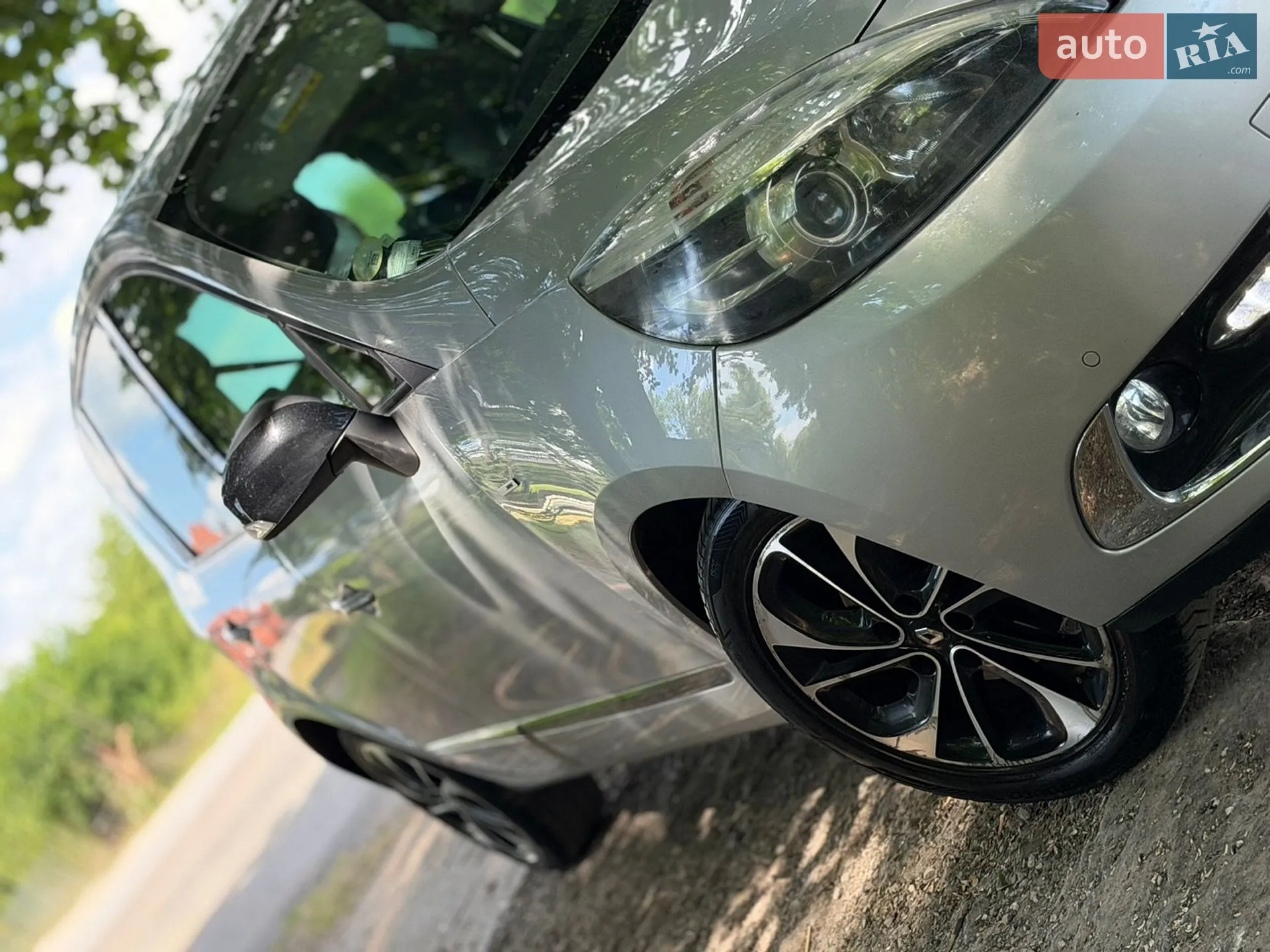 2015 Renault Scenic - мініатюра 24