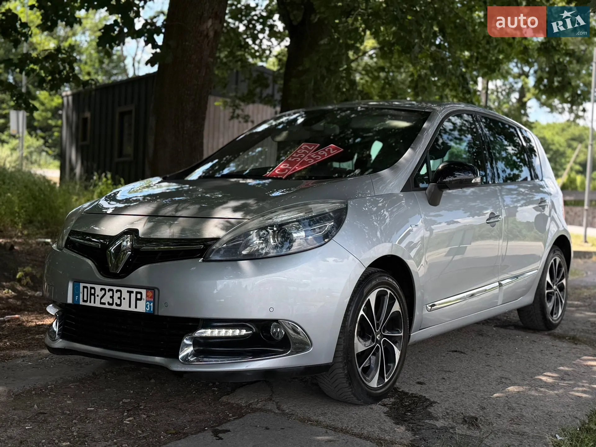 2015 Renault Scenic - мініатюра 9