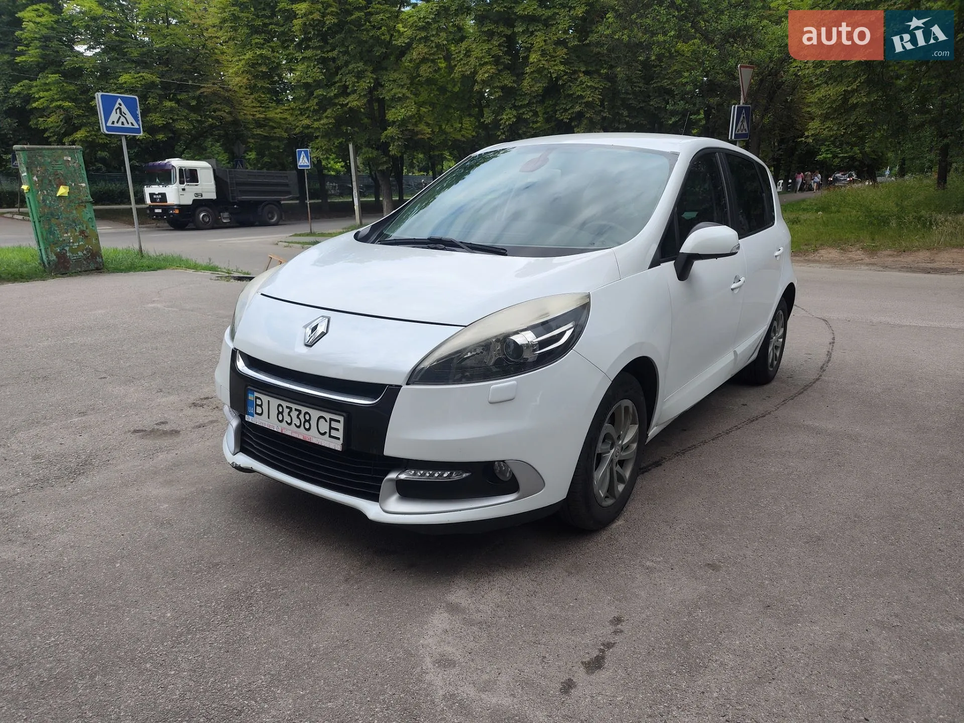 2012 Renault Scenic - фото 1