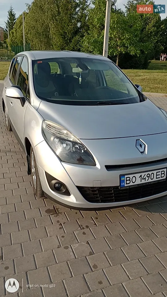 2010 Renault Scenic - мініатюра 24