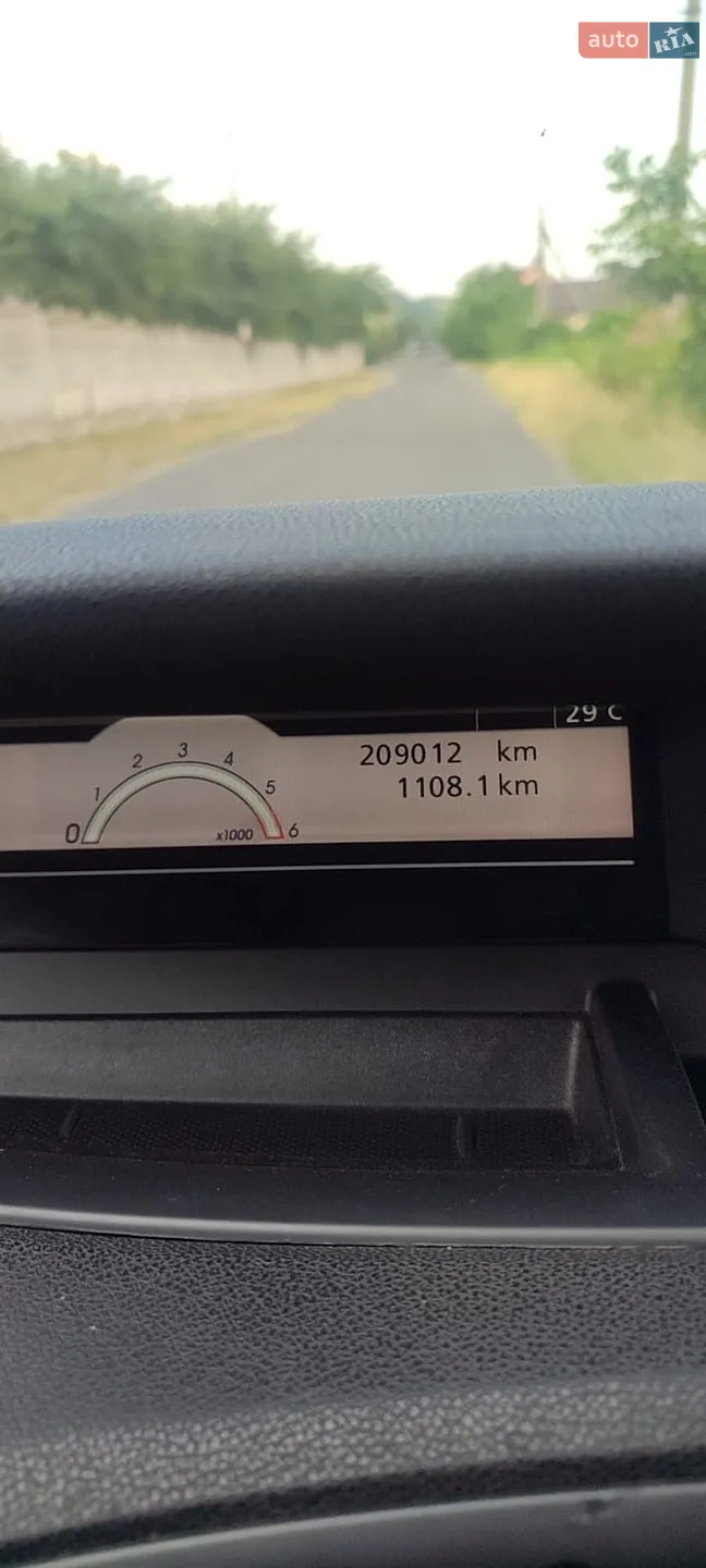 2010 Renault Scenic - мініатюра 13