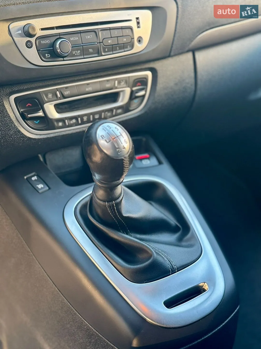 2015 Renault Scenic - мініатюра 64