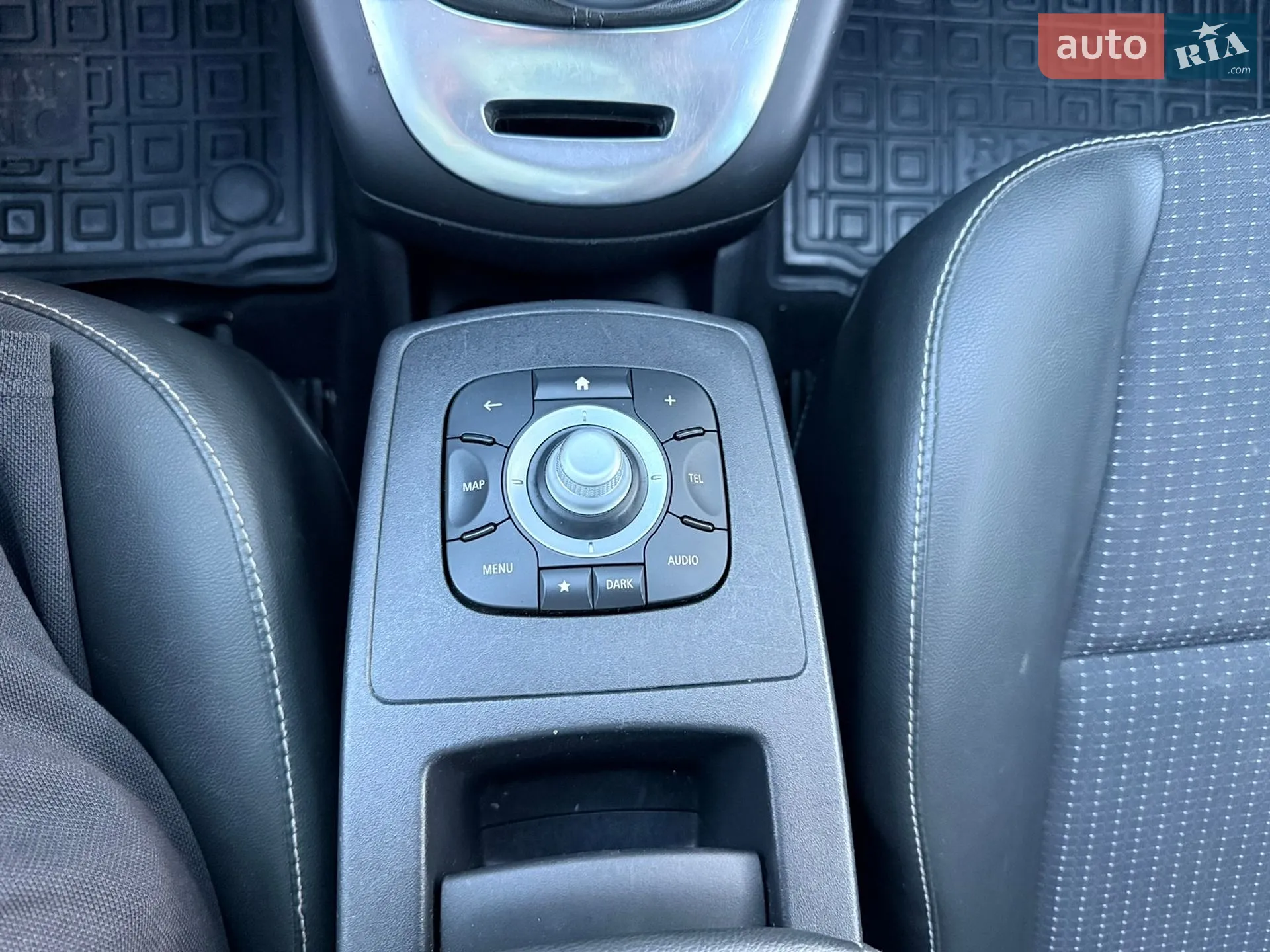 2015 Renault Scenic - мініатюра 30