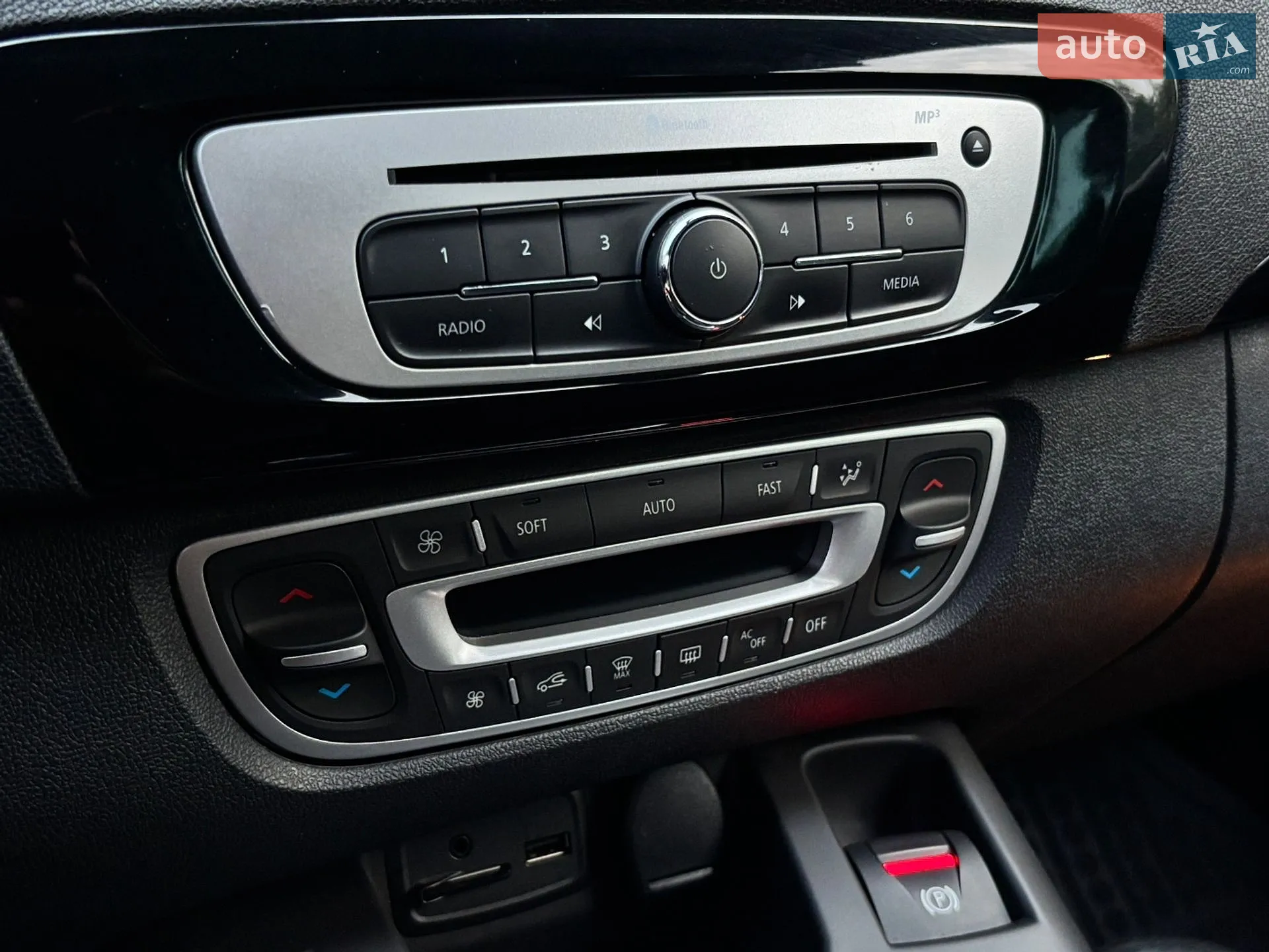 2016 Renault Scenic - мініатюра 37