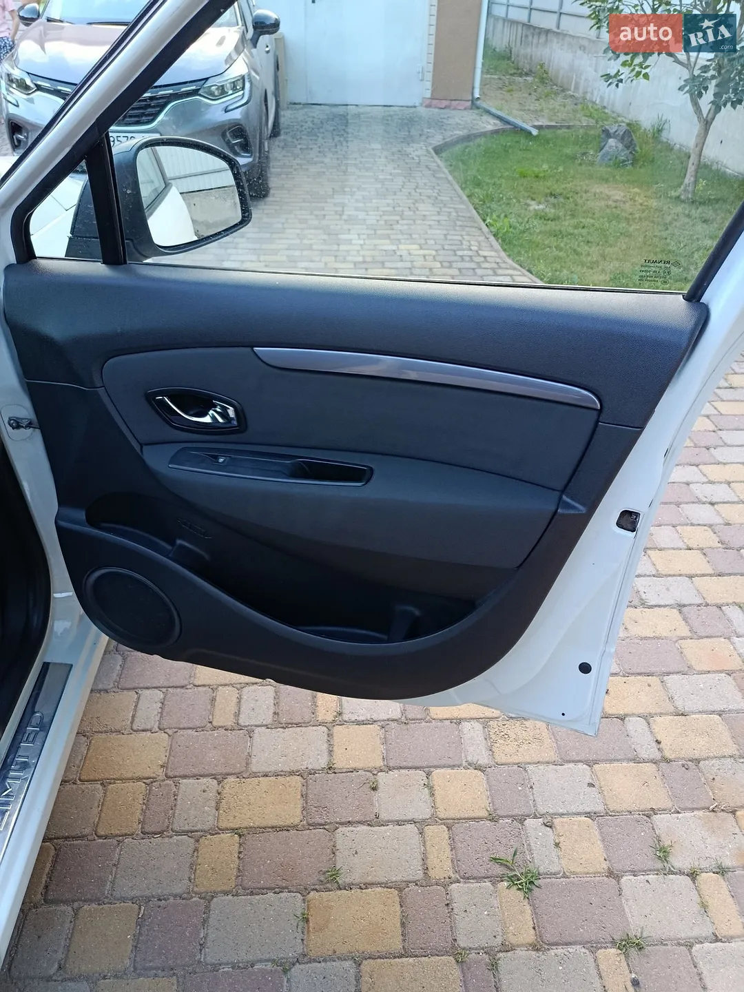 2015 Renault Scenic - мініатюра 11