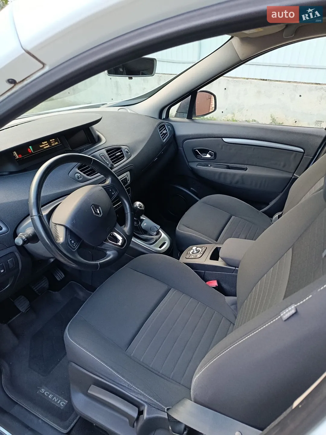 2015 Renault Scenic - мініатюра 15