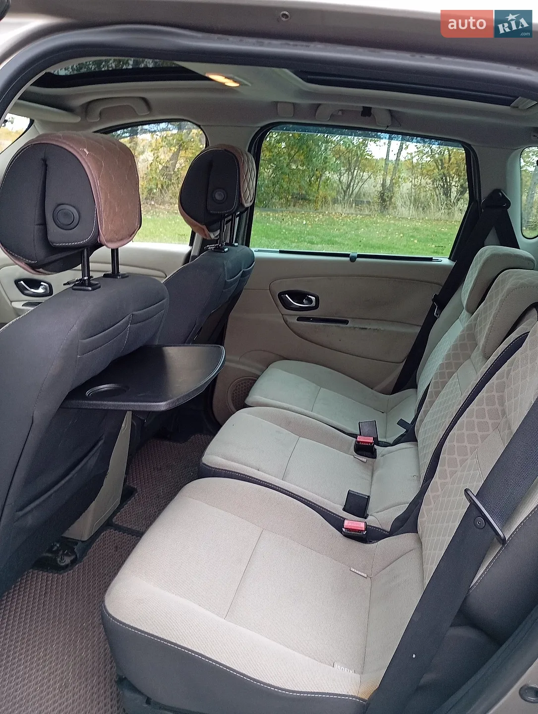 2010 Renault Scenic - мініатюра 12